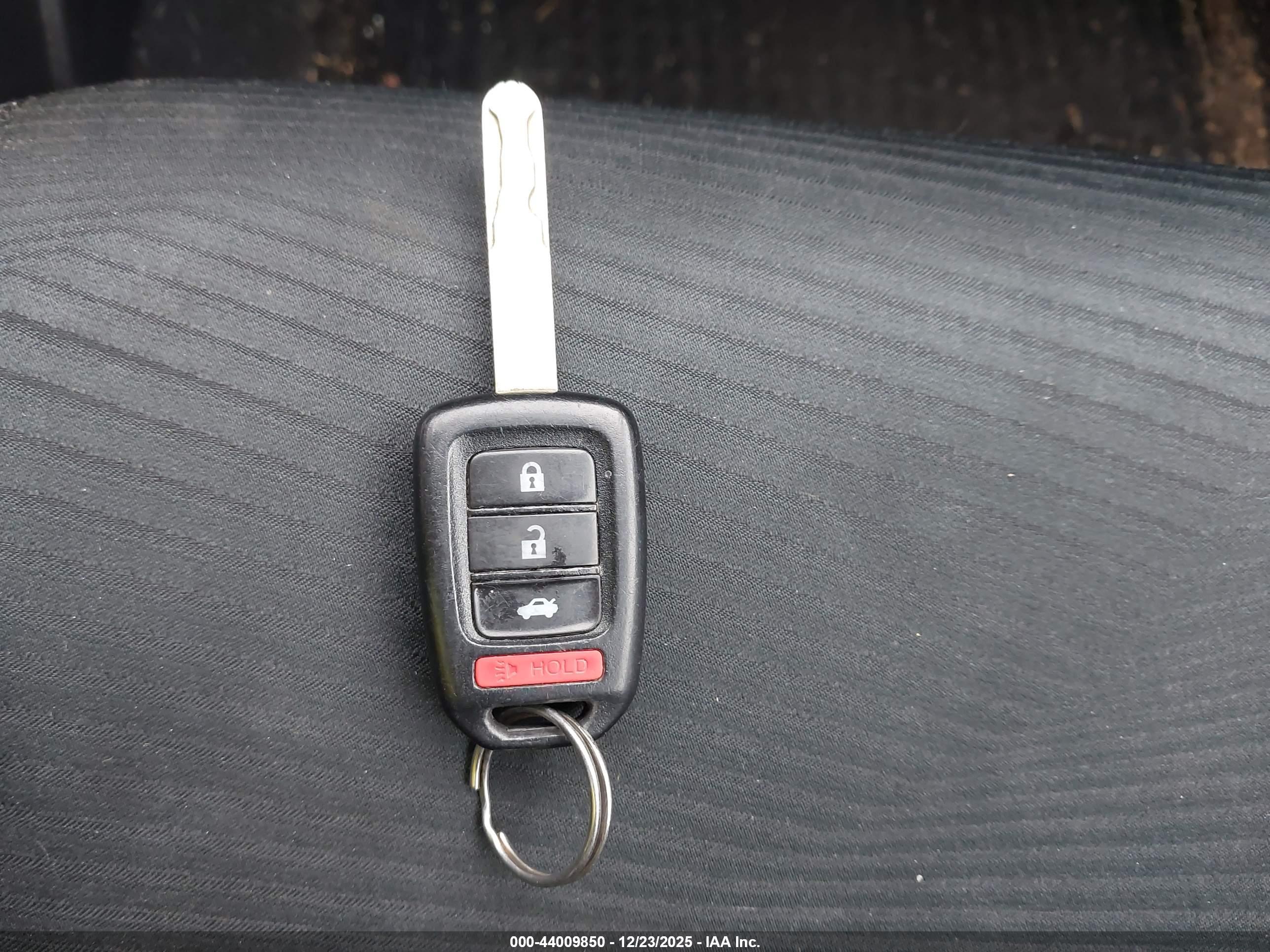 HONDA ACCORD image 11