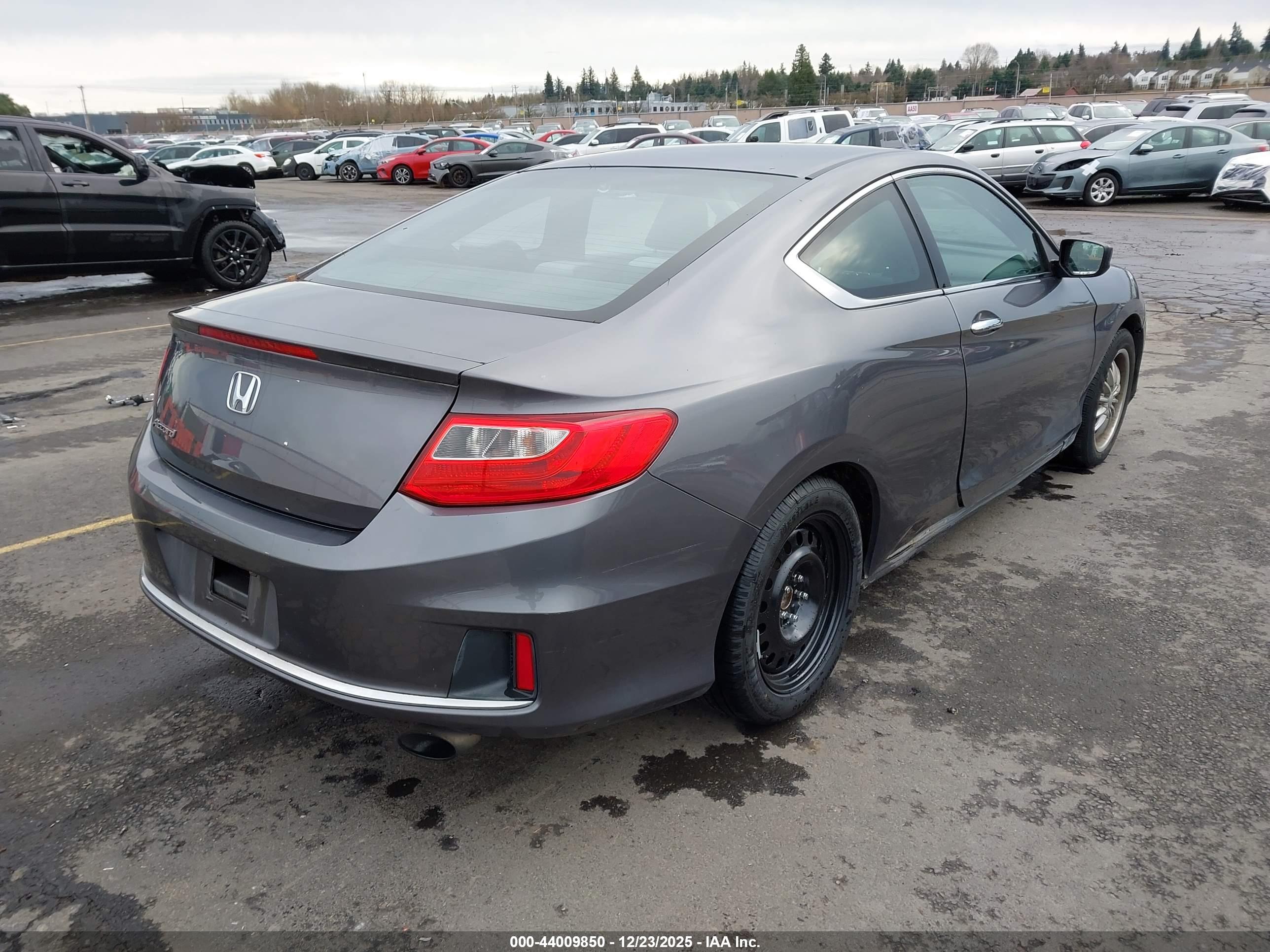 HONDA ACCORD image 4