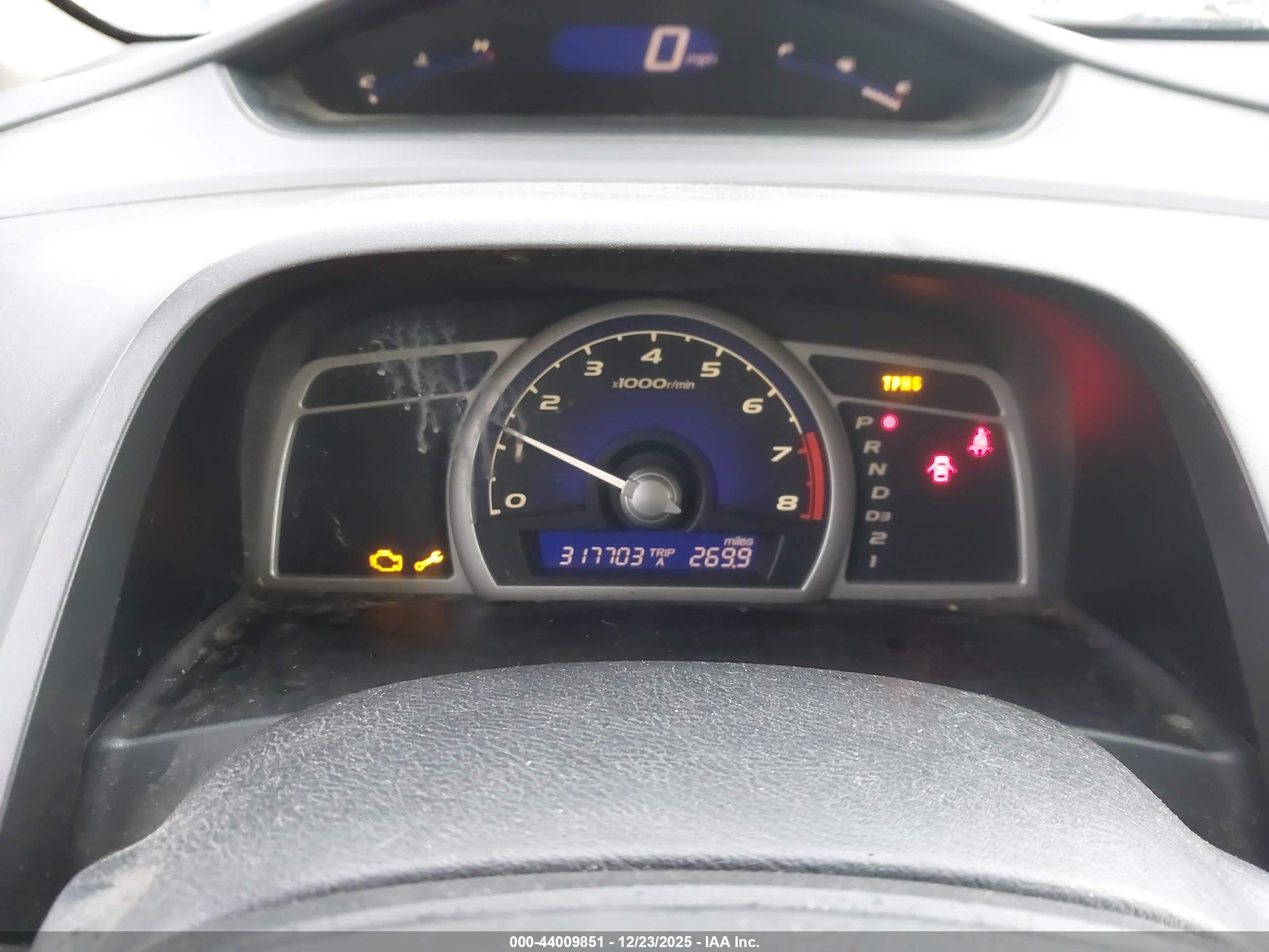 HONDA CIVIC image 7