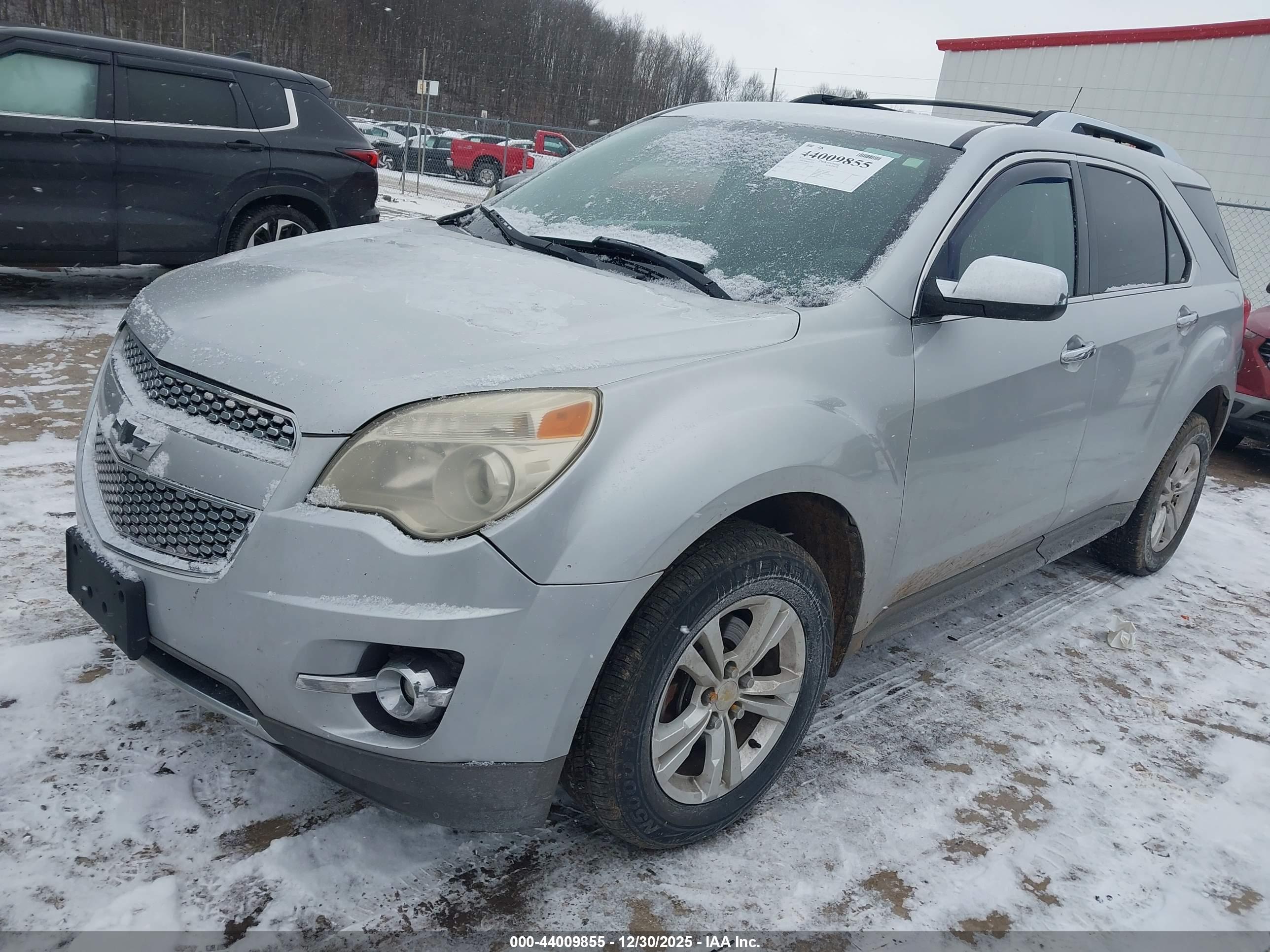 CHEVROLET EQUINOX image 2