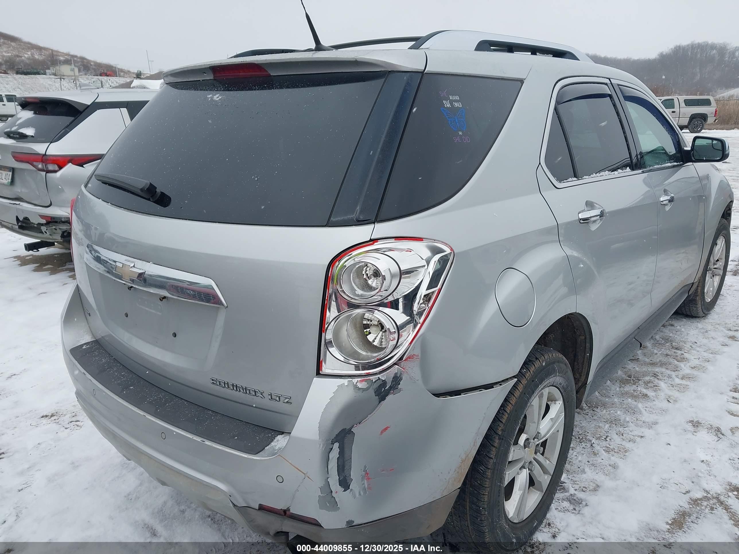 CHEVROLET EQUINOX image 4