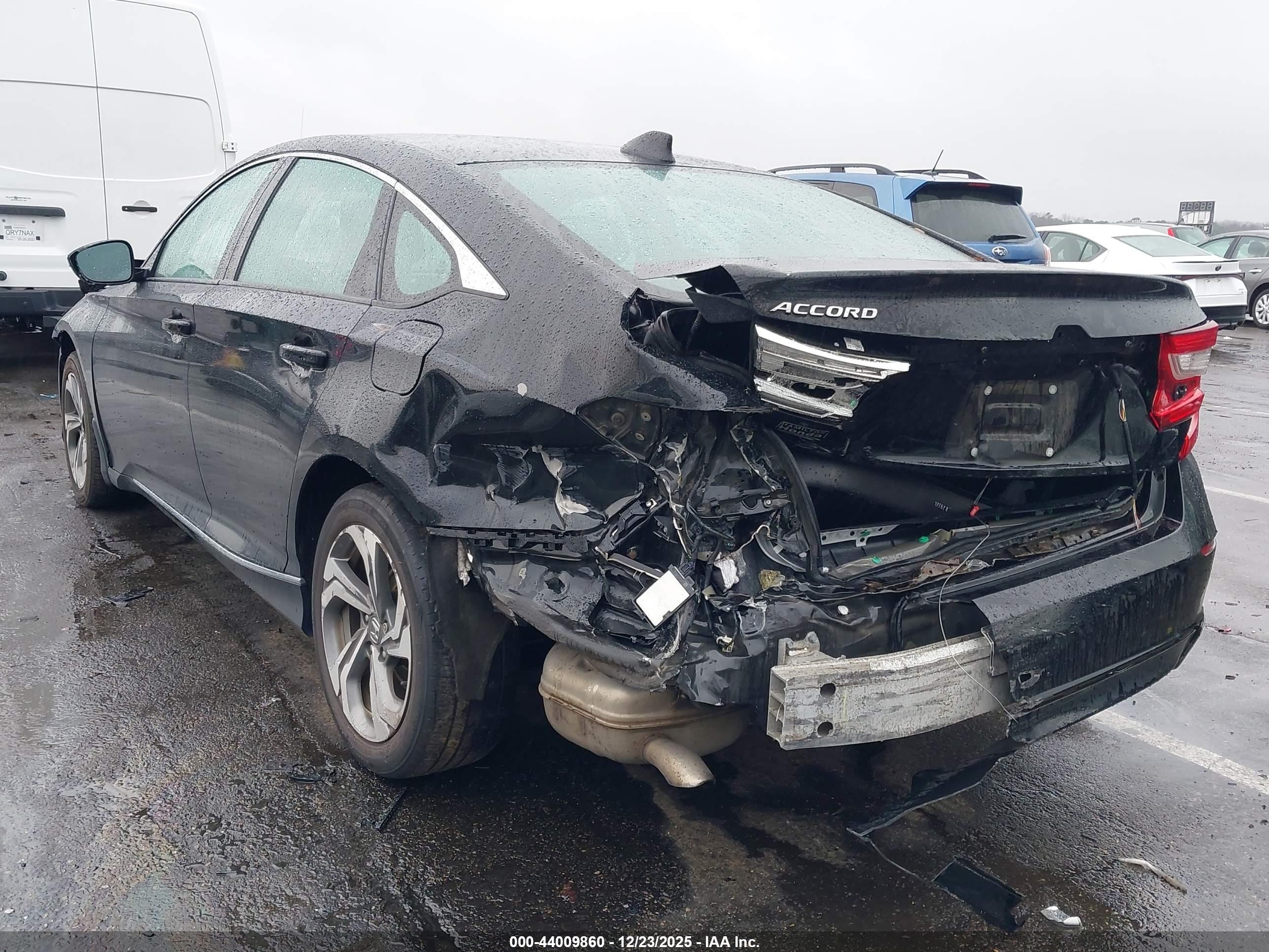 HONDA ACCORD image 3