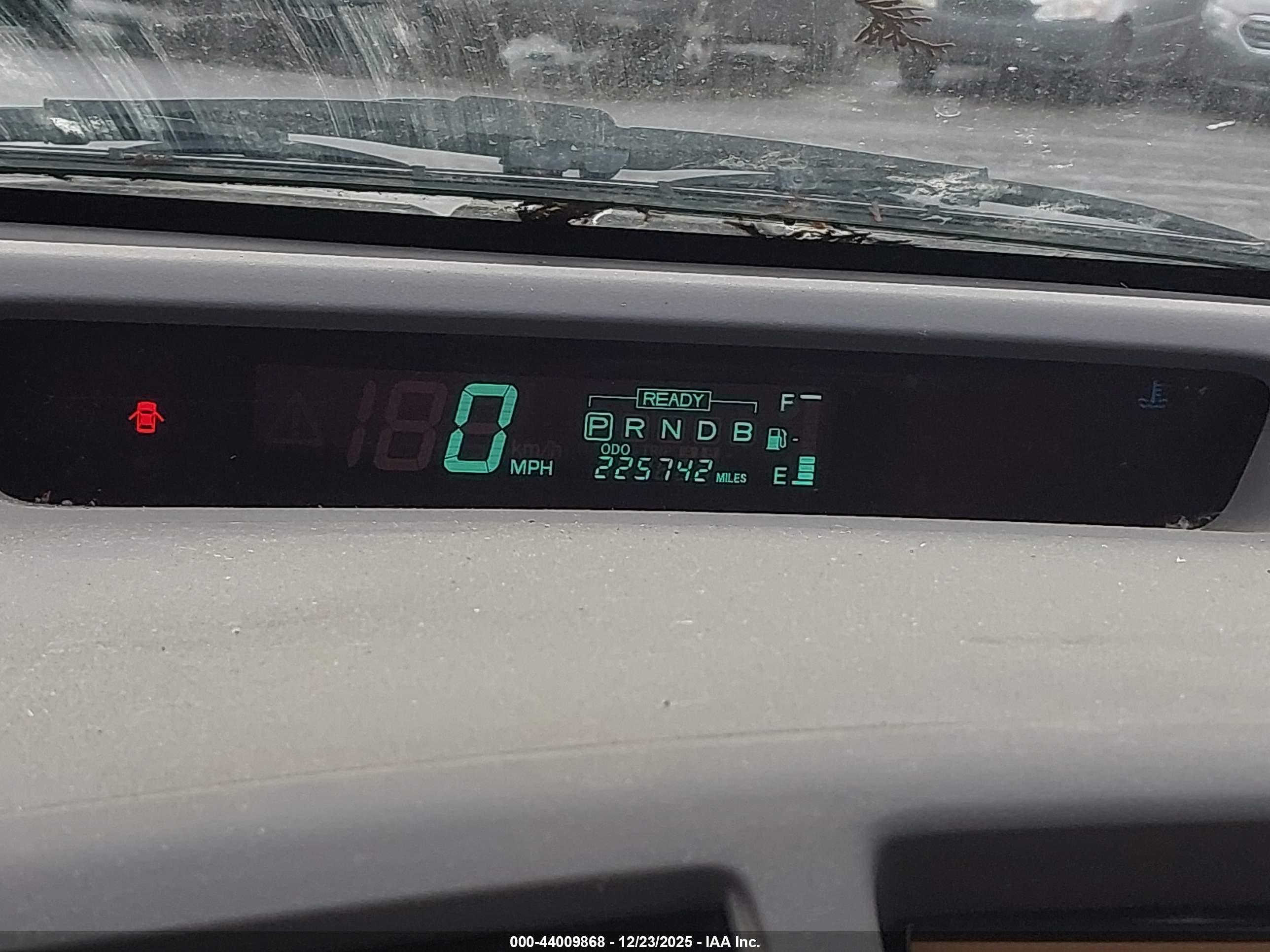 TOYOTA PRIUS image 7