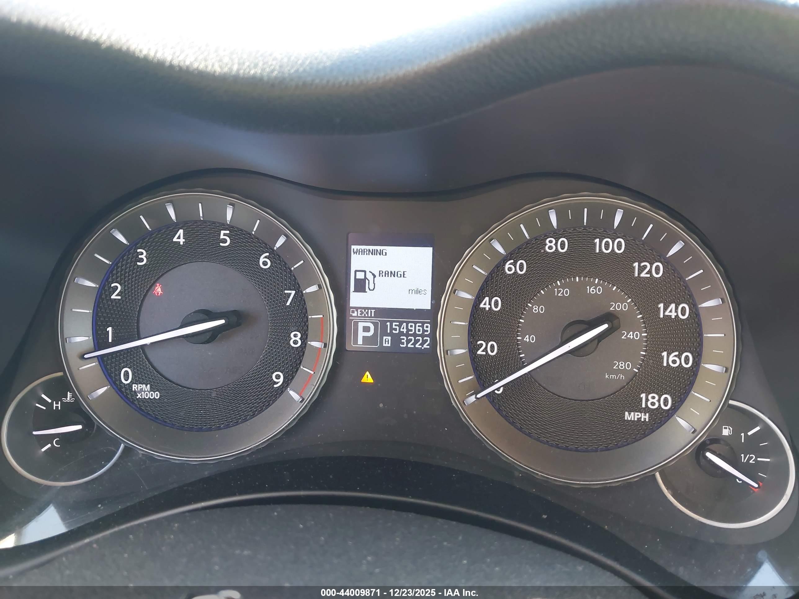INFINITI M37 image 7