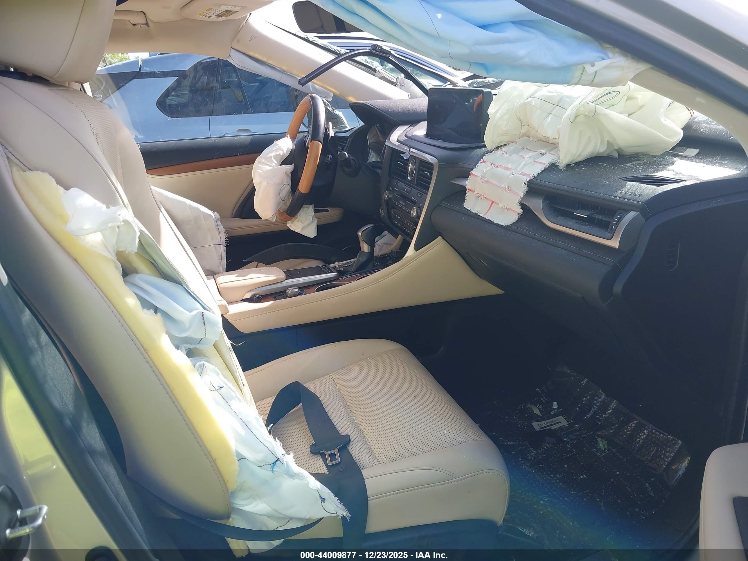 LEXUS RX image 5