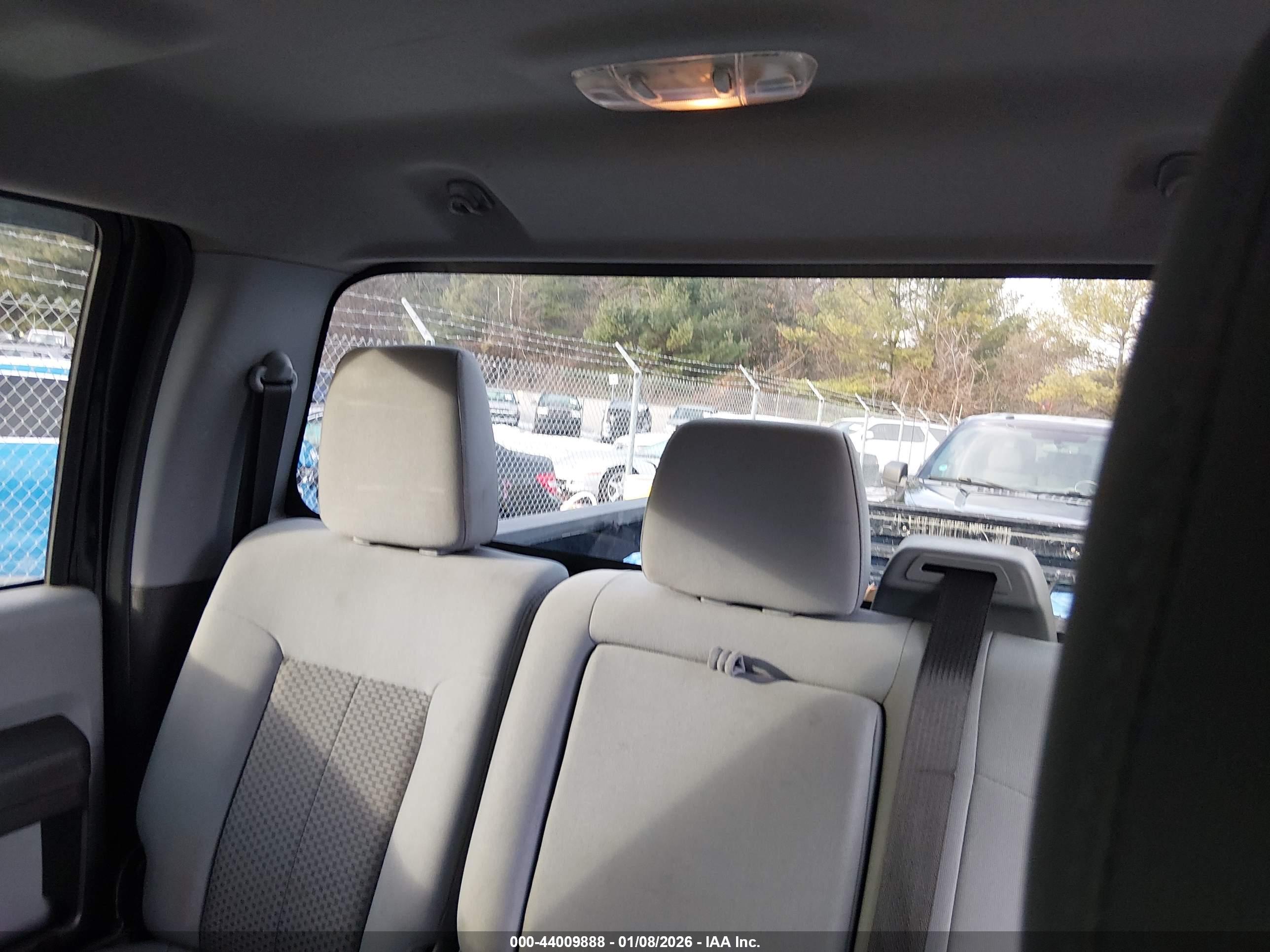 FORD F-350 image 7