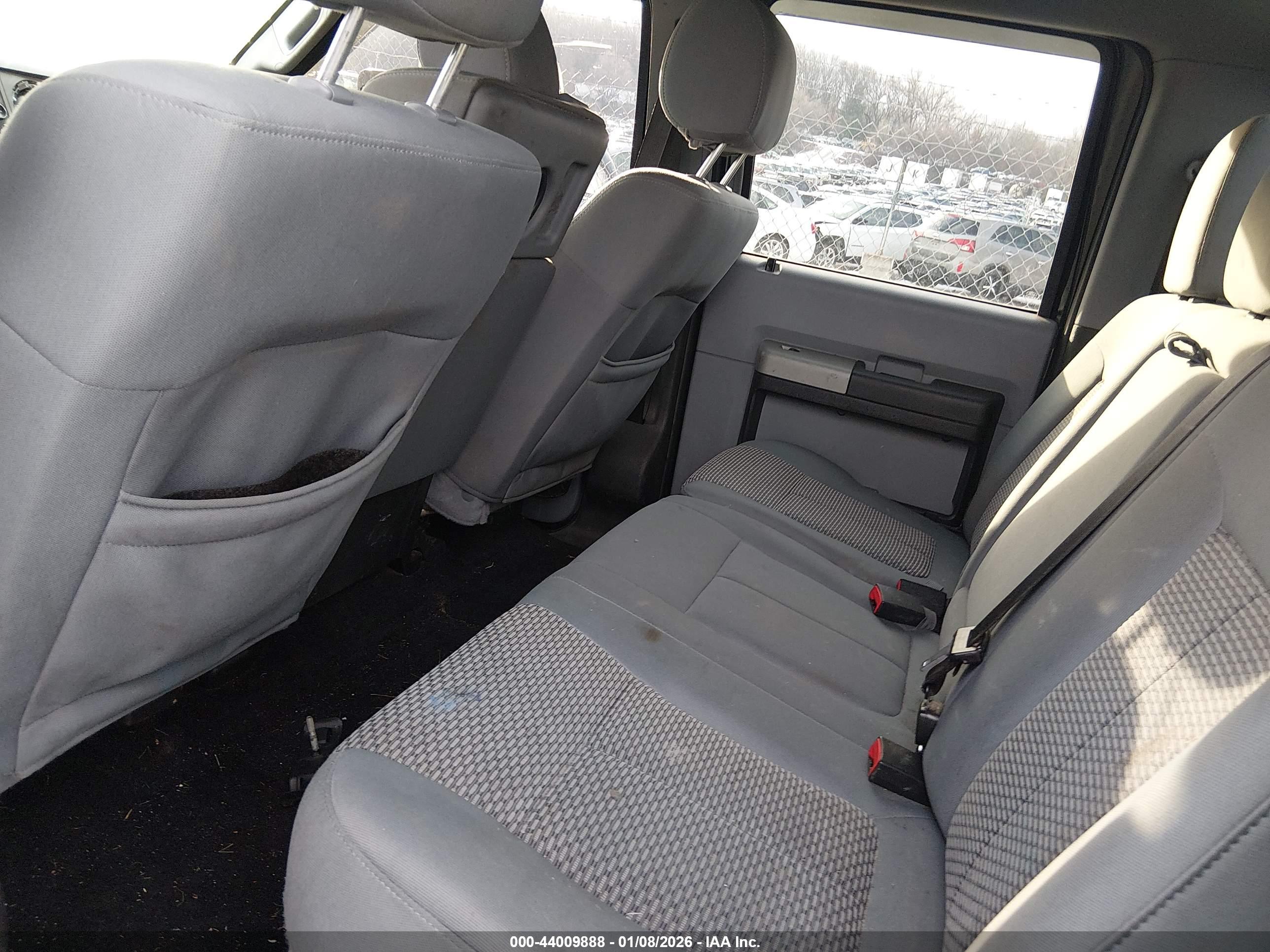 FORD F-350 image 8