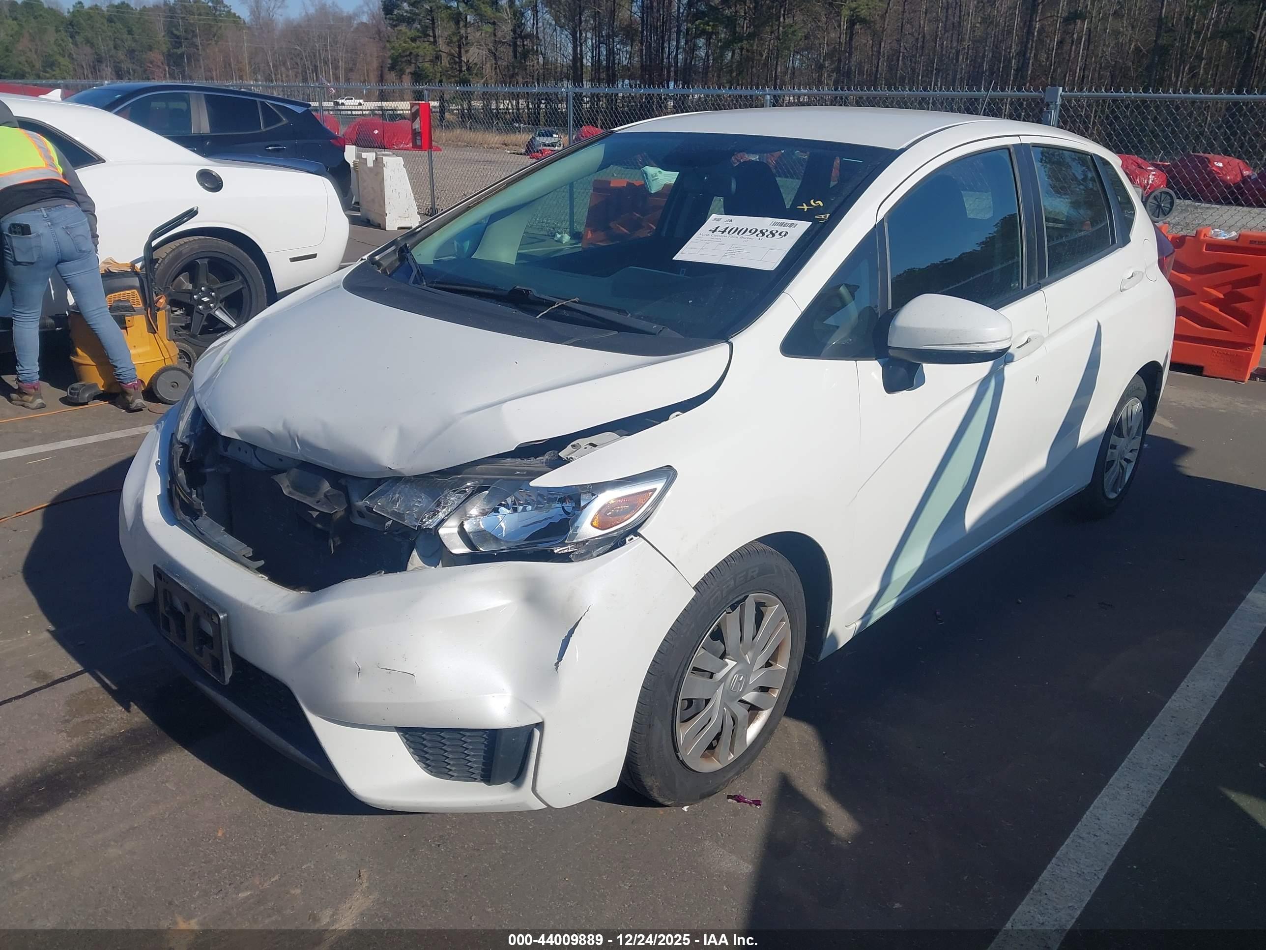 HONDA FIT image 2