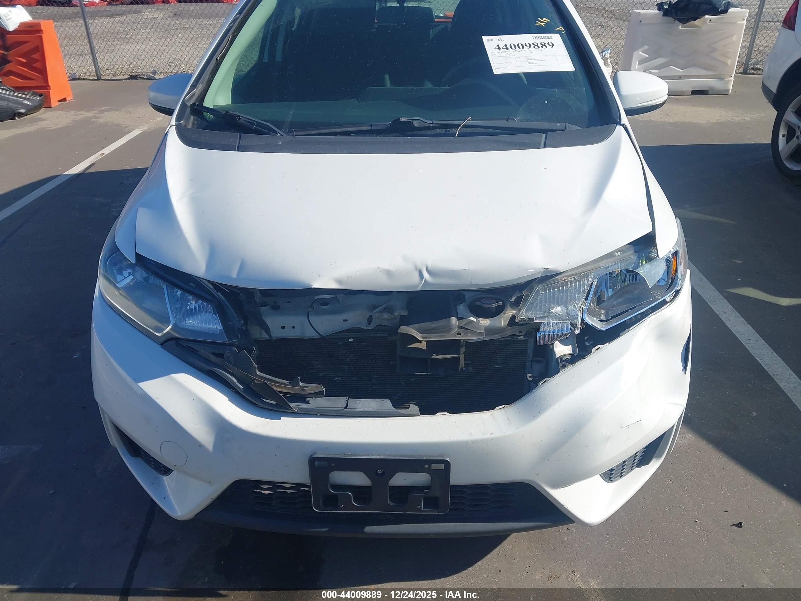 HONDA FIT image 6