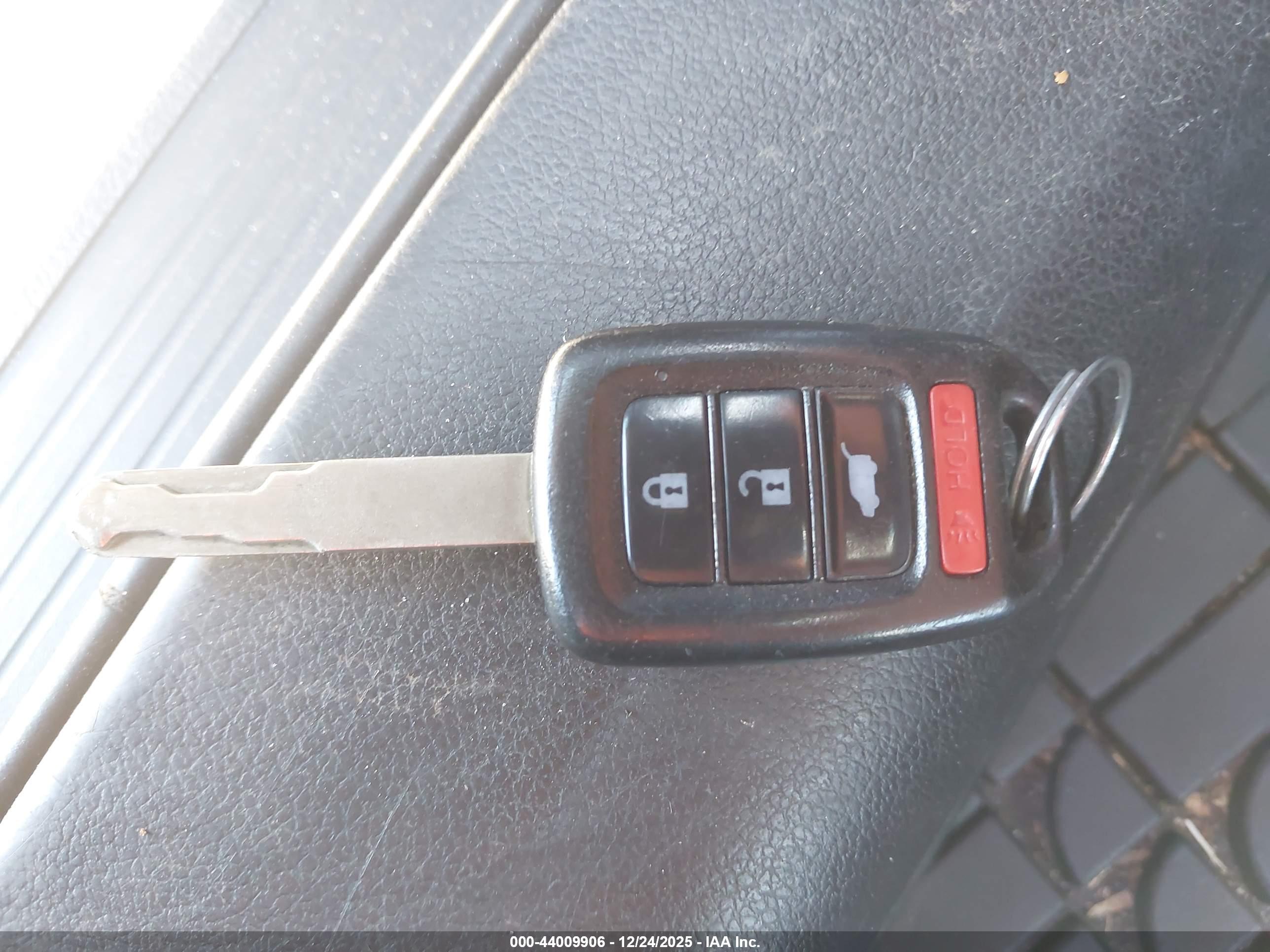 HONDA CR-V image 11