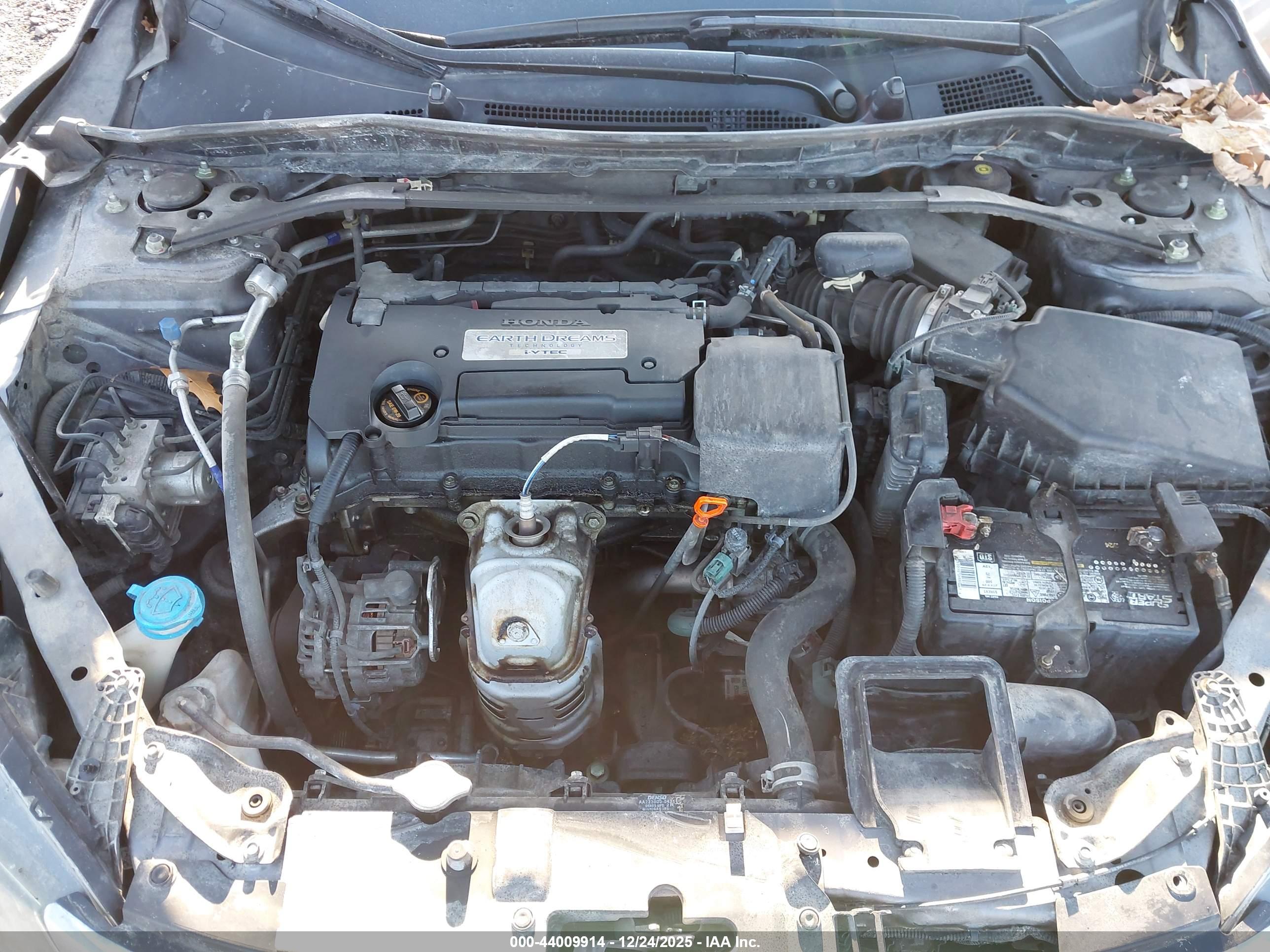 HONDA ACCORD image 10