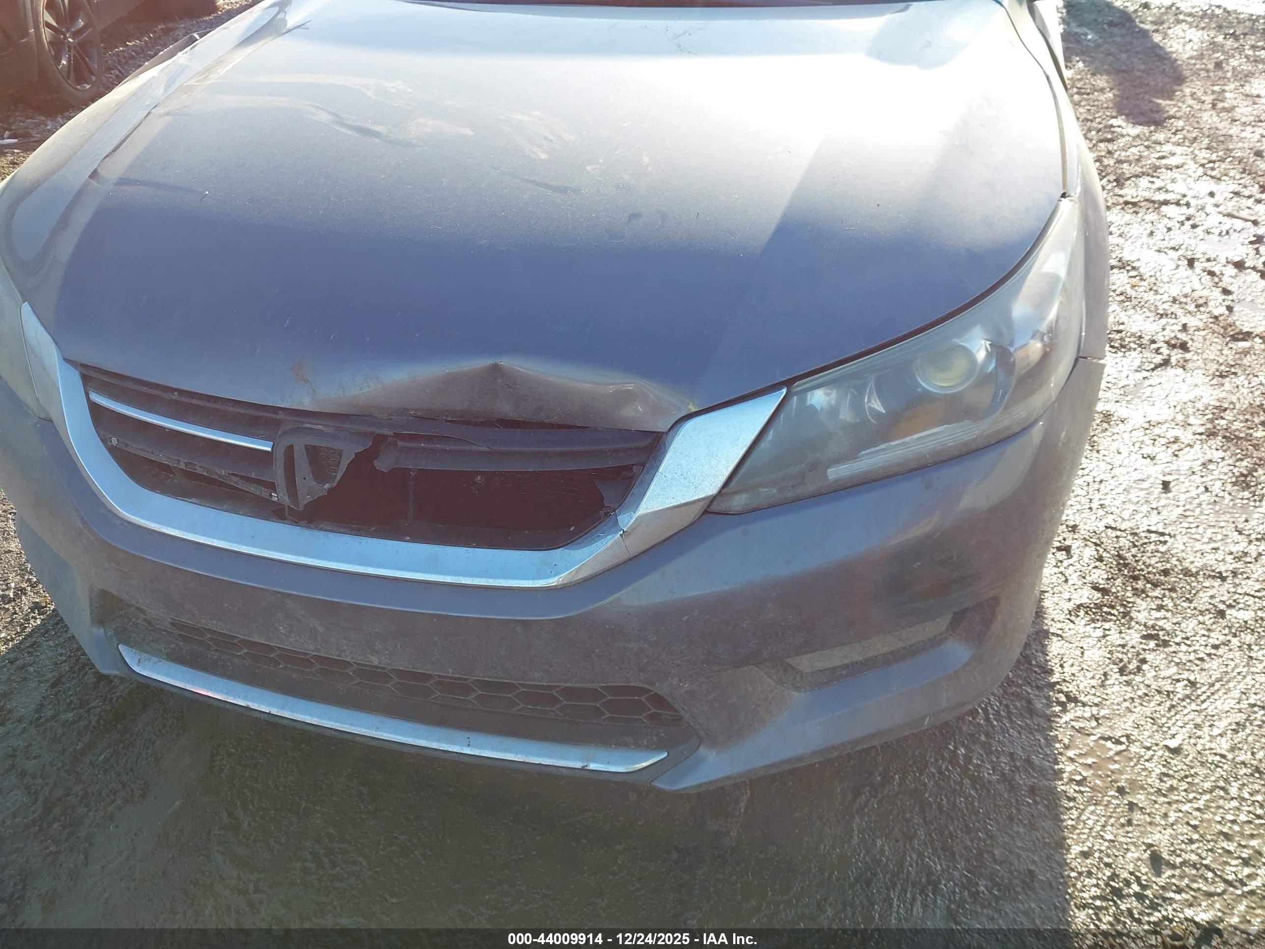 HONDA ACCORD image 6