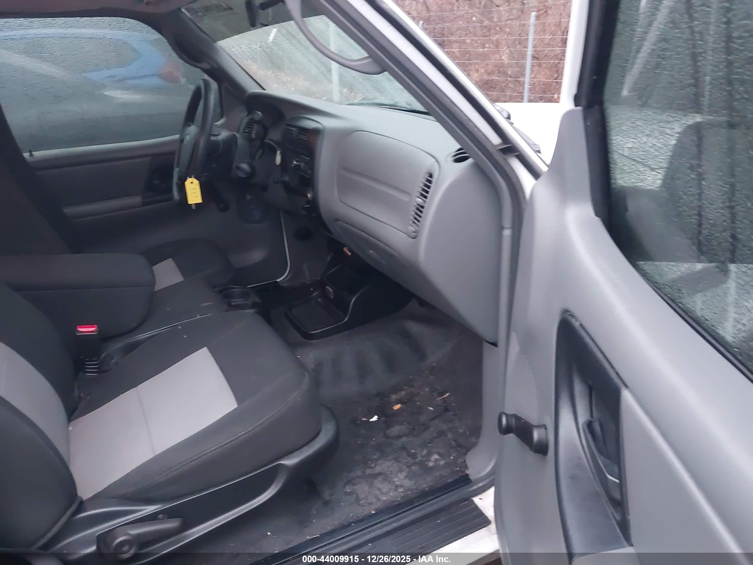 FORD RANGER image 5