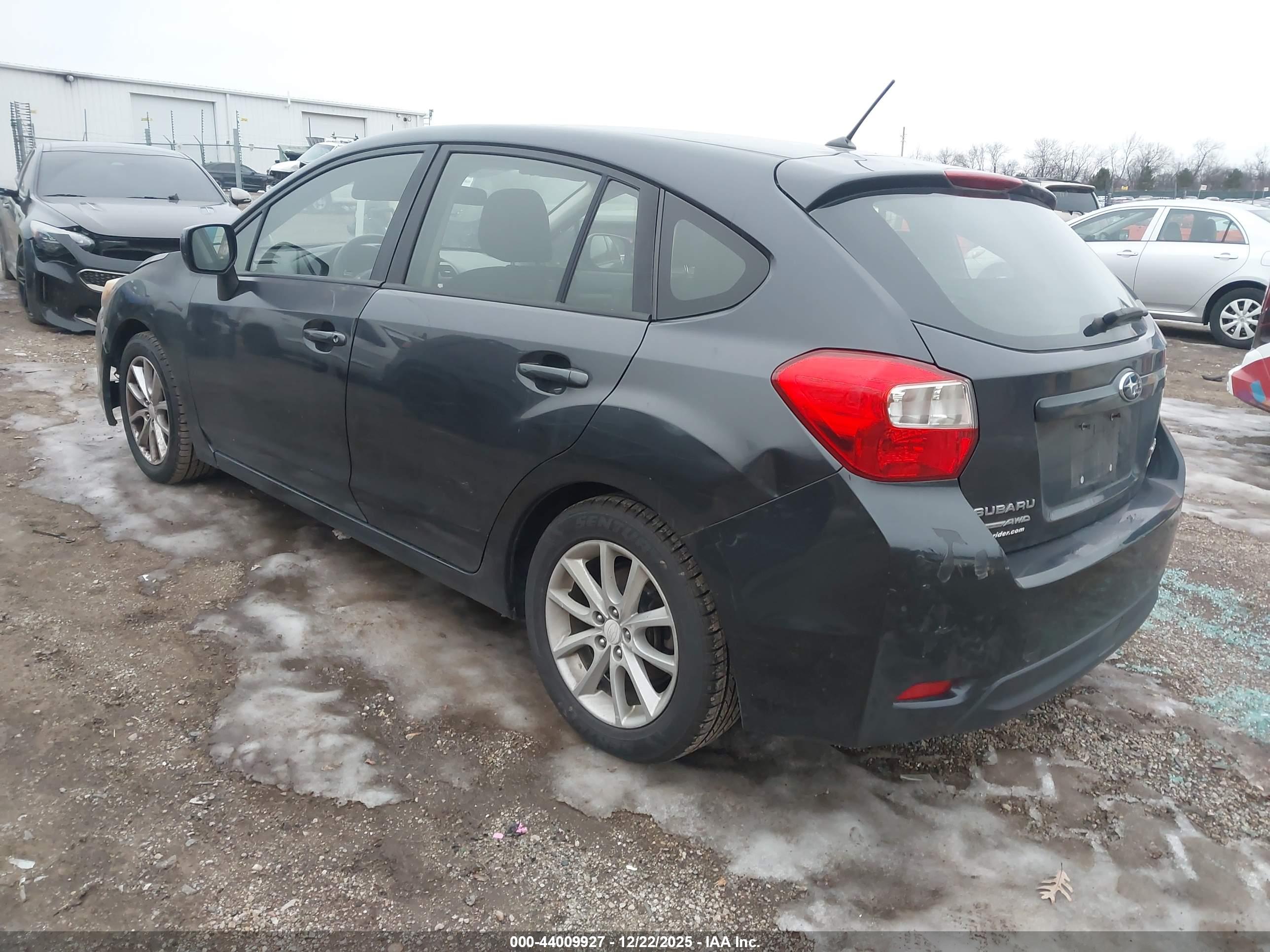 SUBARU IMPREZA image 3