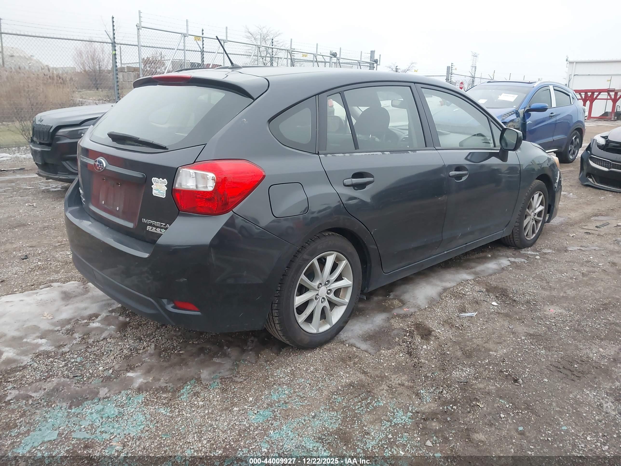 SUBARU IMPREZA image 4