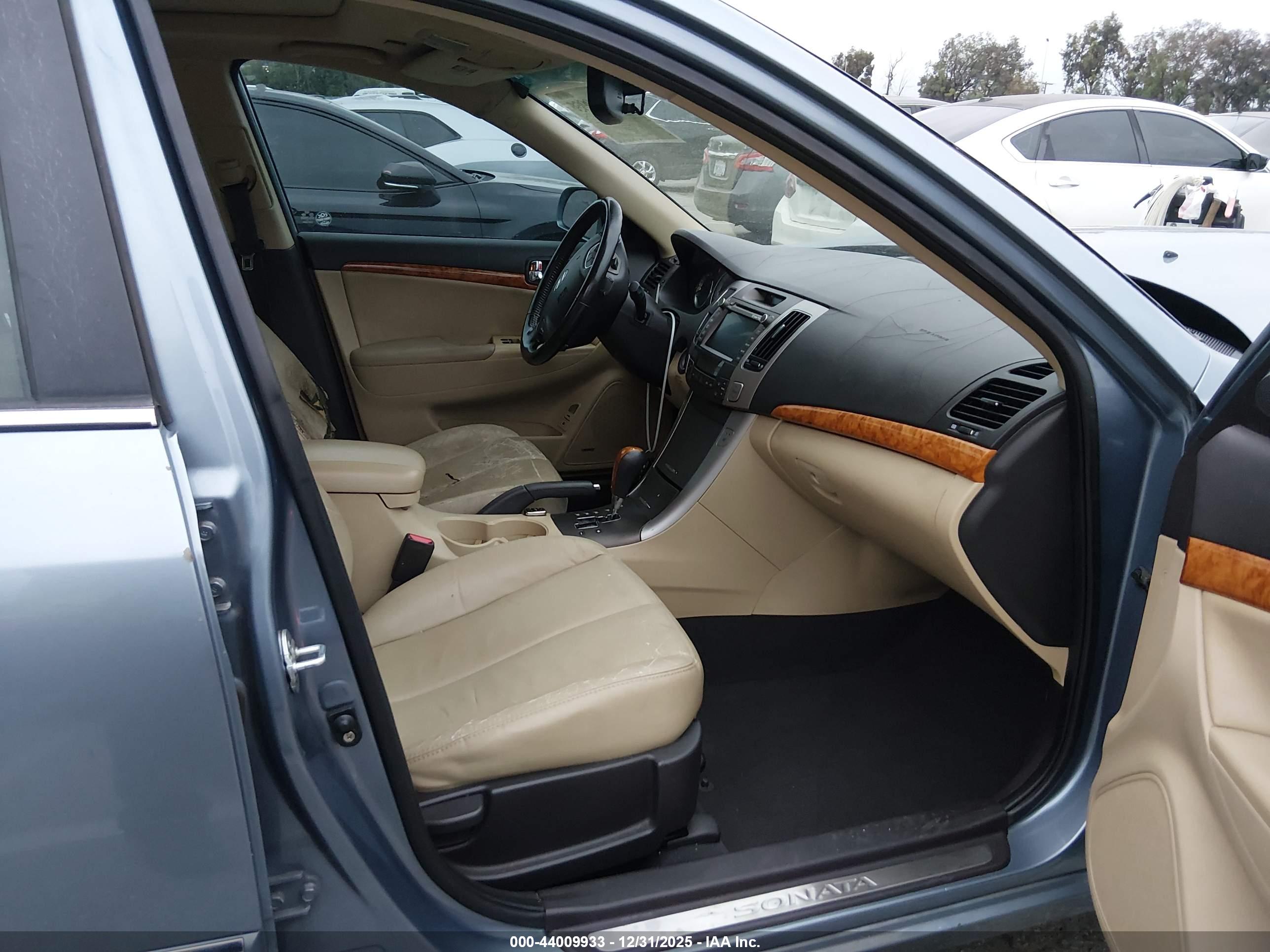 HYUNDAI SONATA image 5