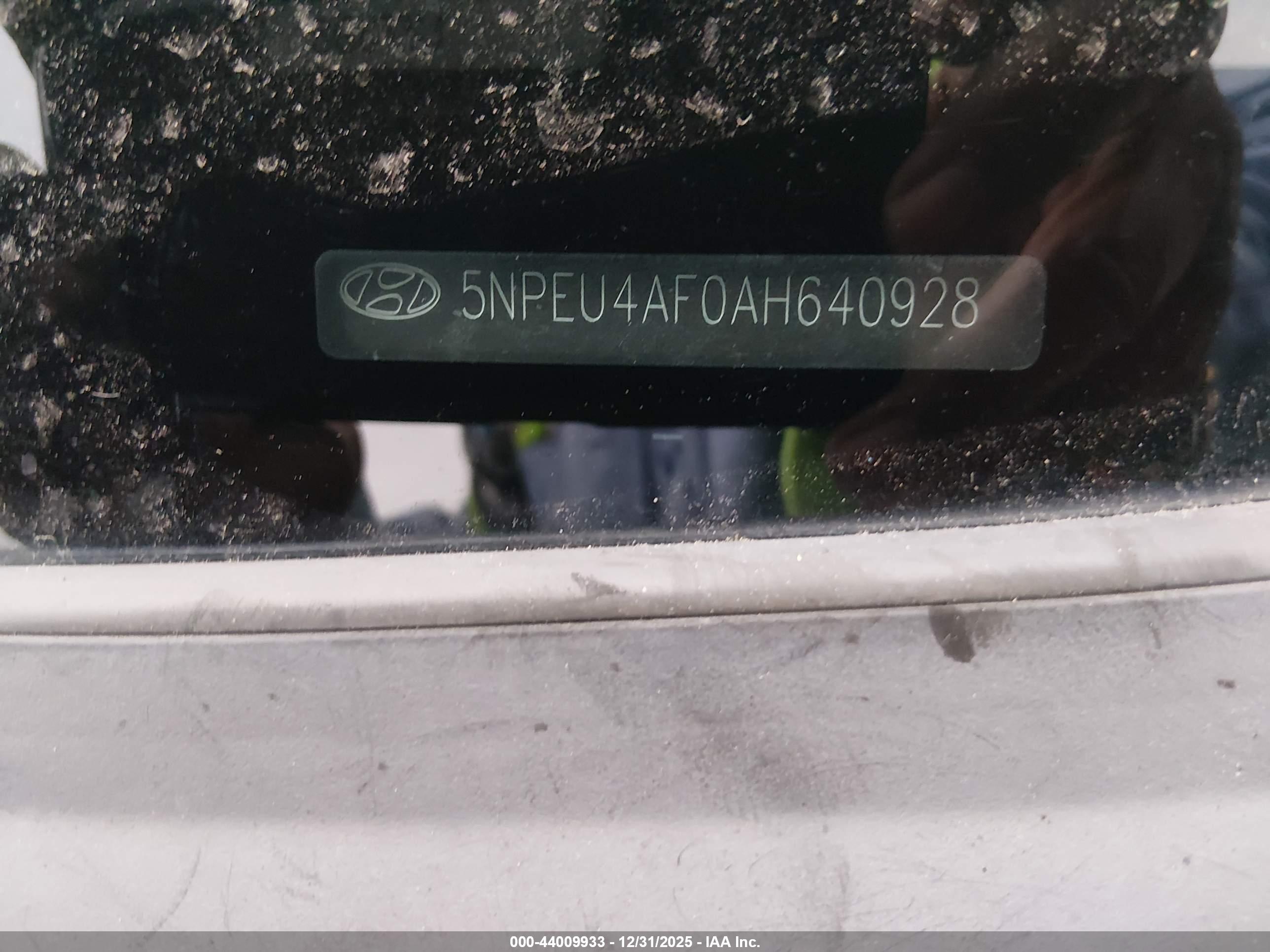 HYUNDAI SONATA image 9