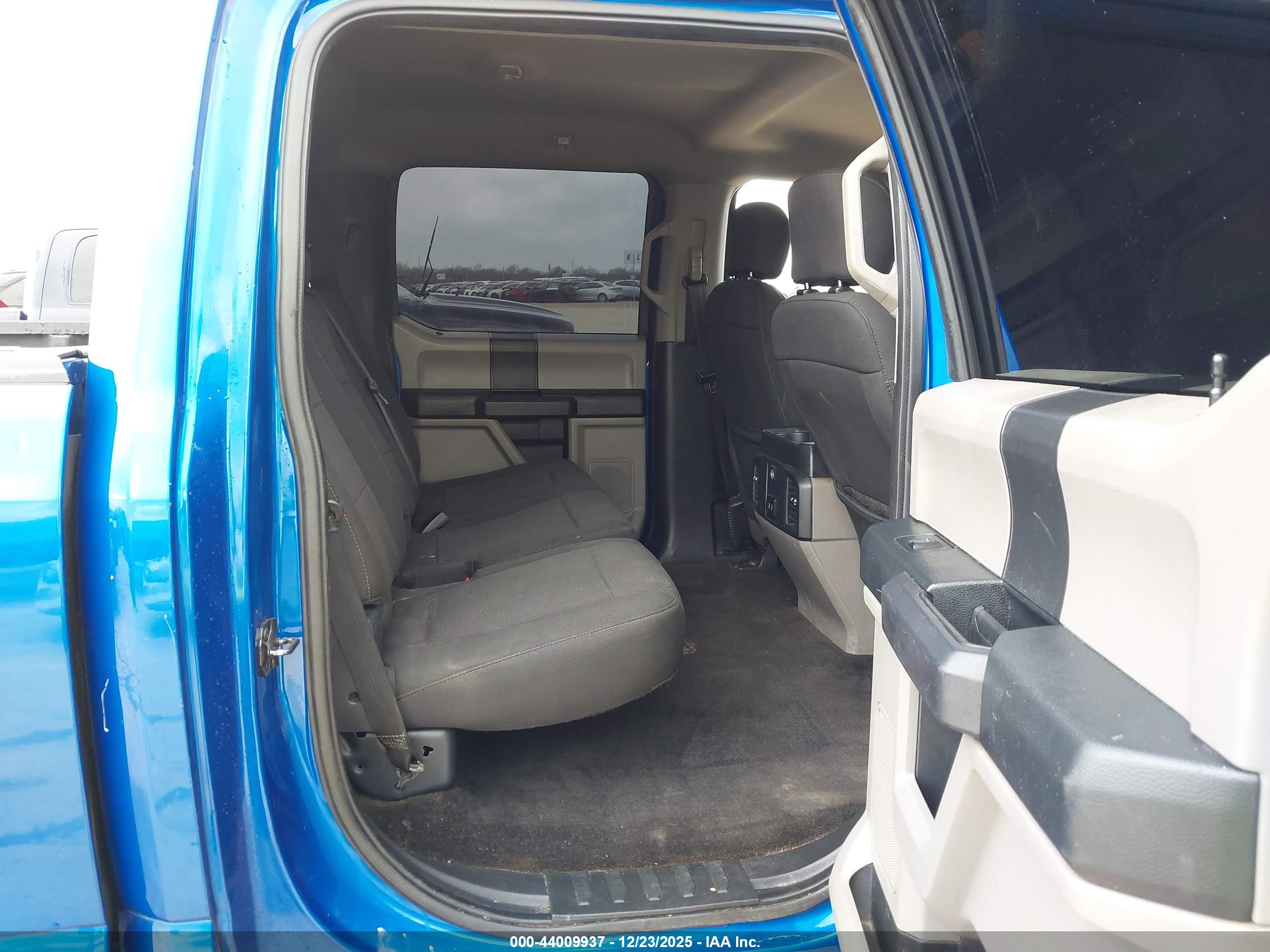 FORD F-150 image 8
