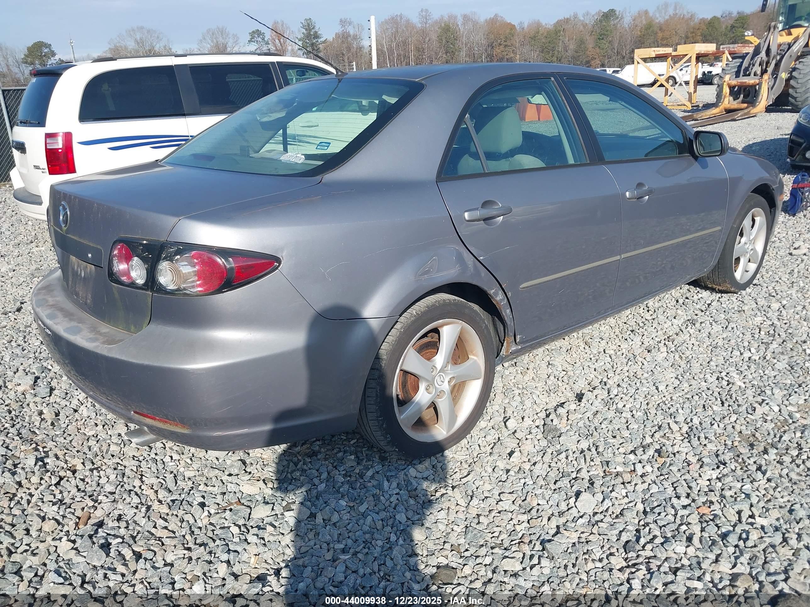 MAZDA MAZDA6 image 4