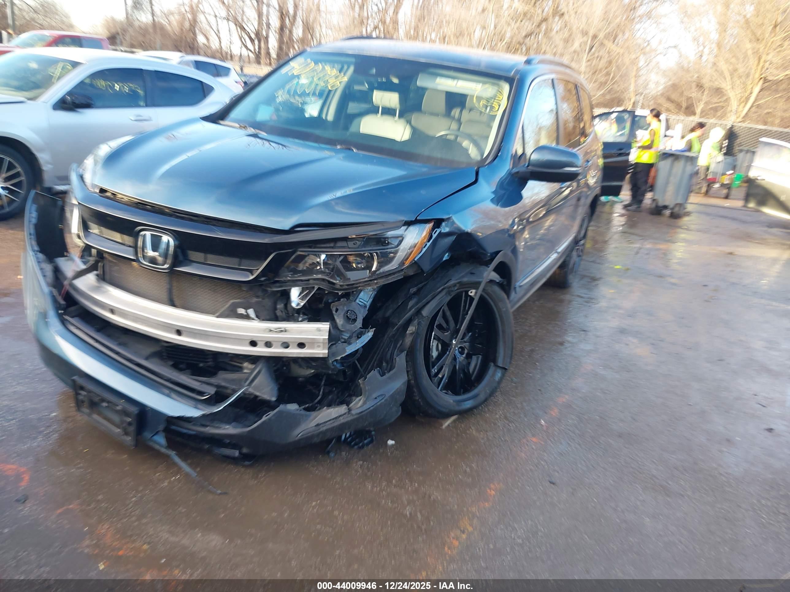 HONDA PILOT image 2