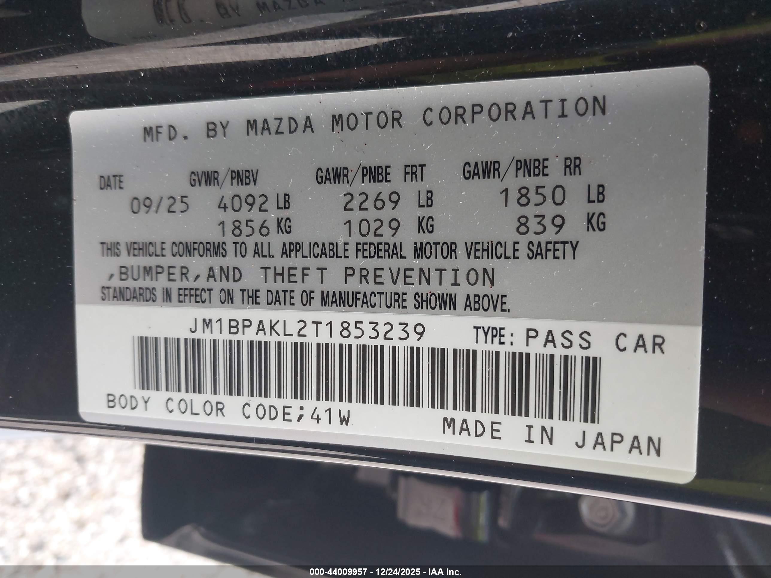 MAZDA MAZDA3 image 9