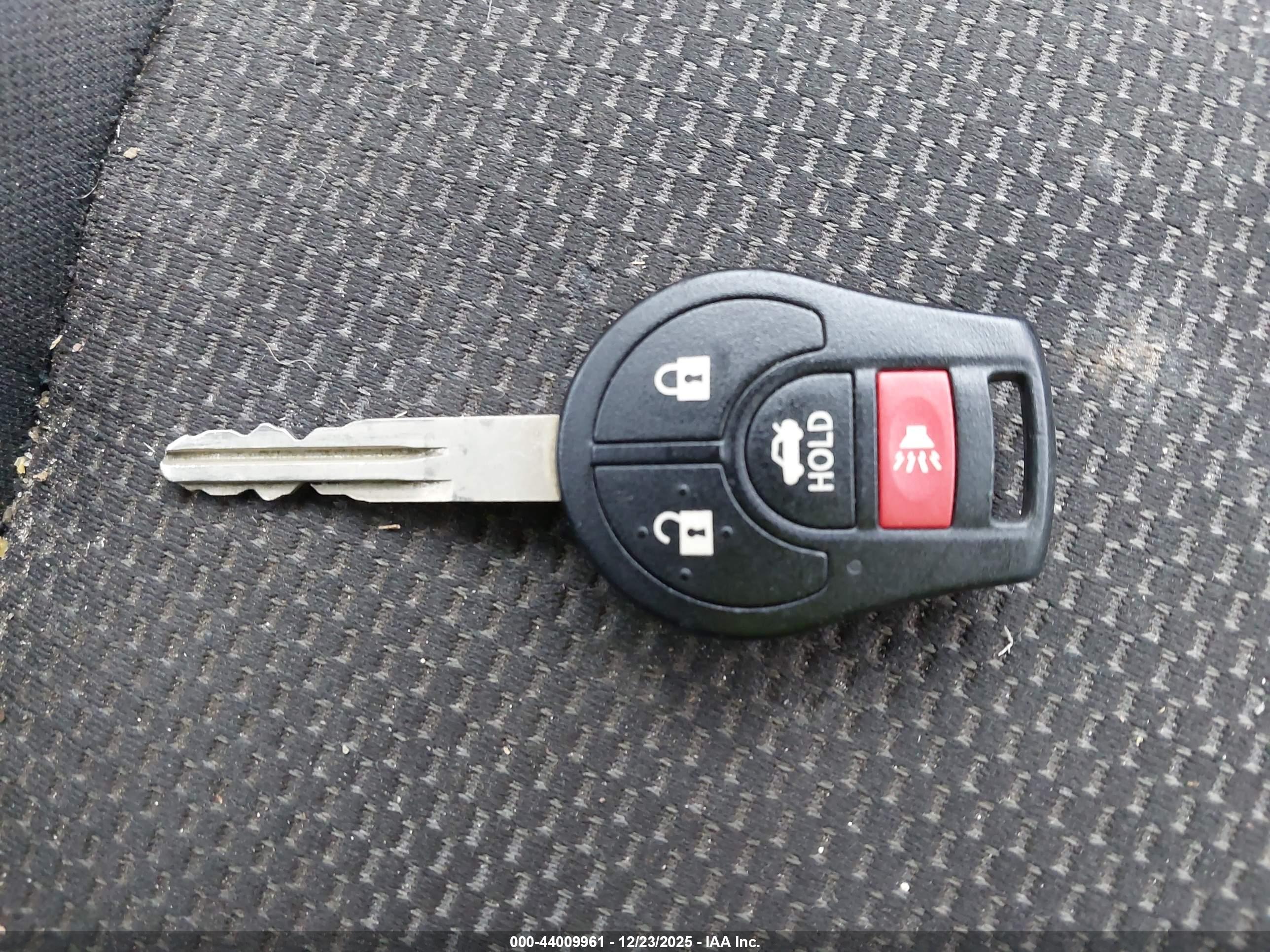 NISSAN SENTRA image 11