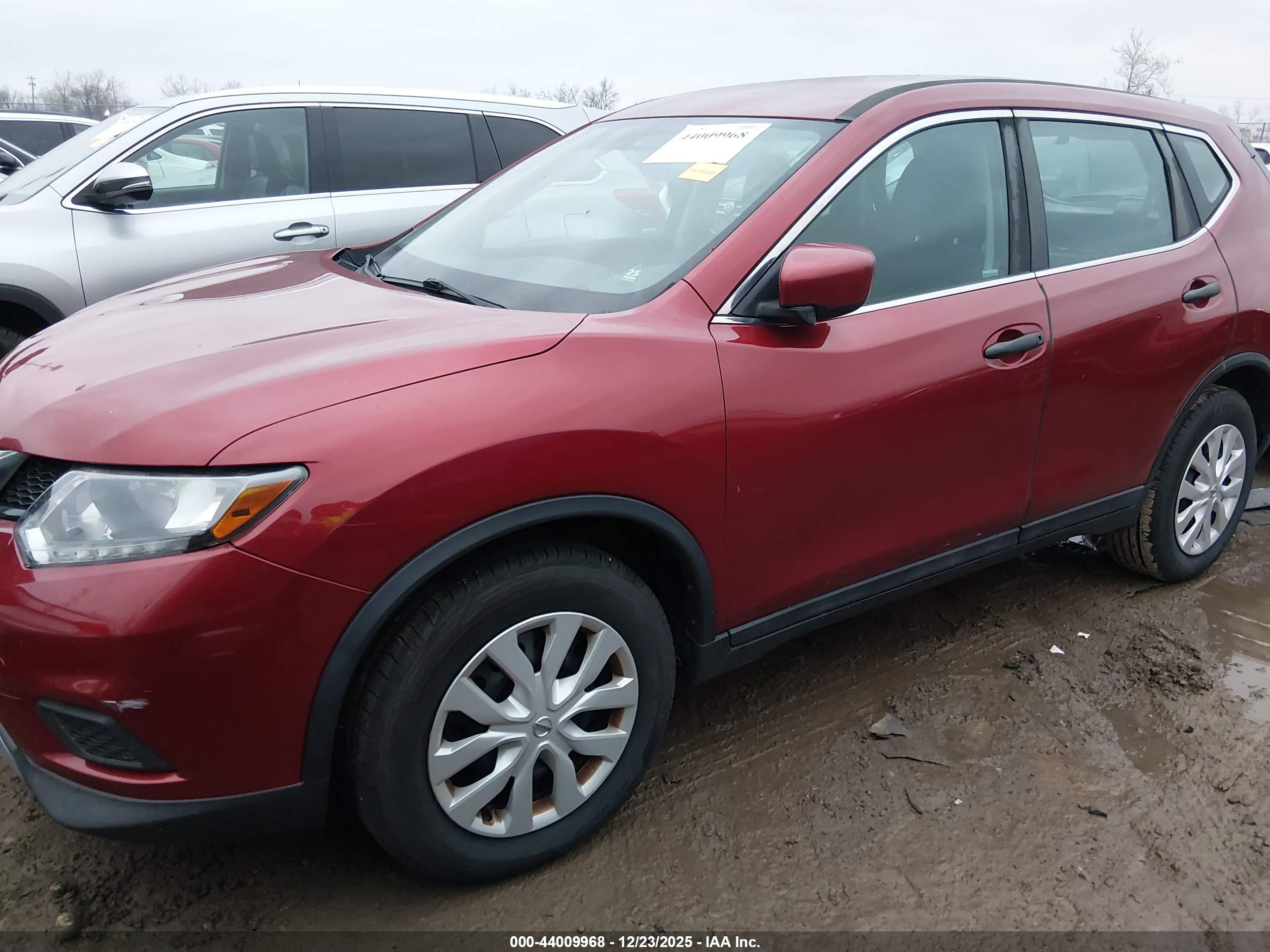 NISSAN ROGUE image 2