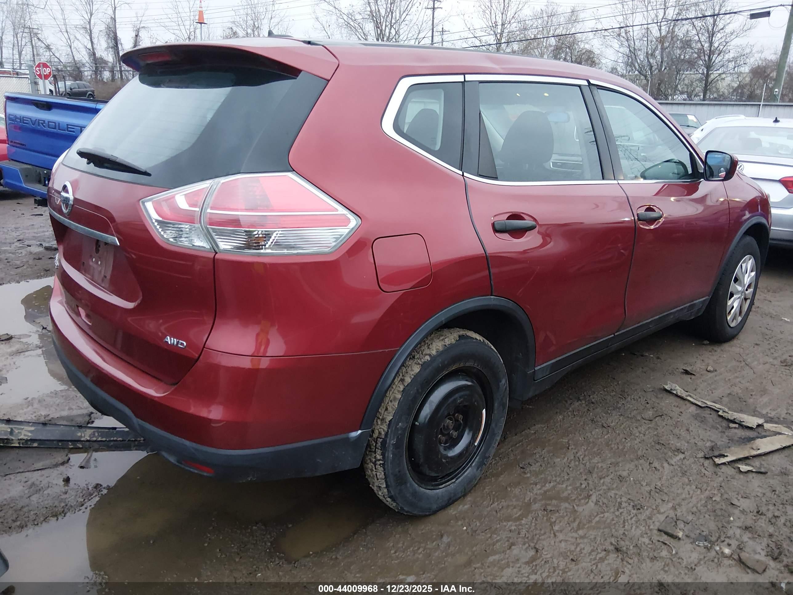 NISSAN ROGUE image 4