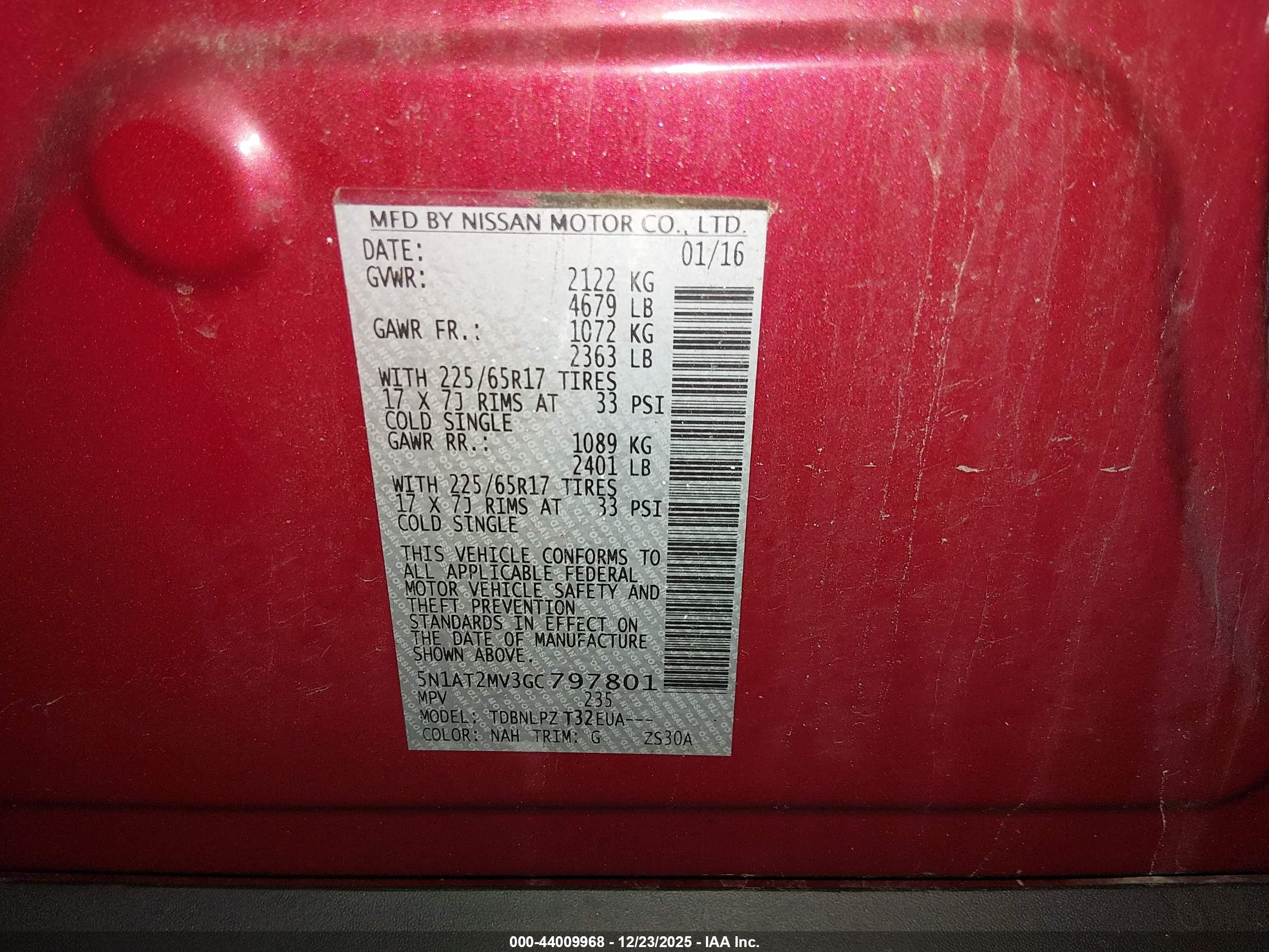 NISSAN ROGUE image 9