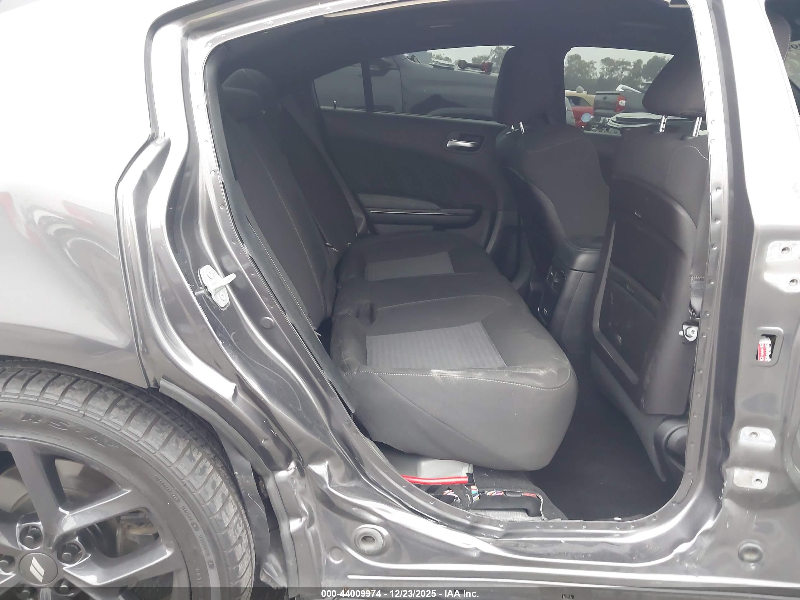DODGE CHARGER image 8