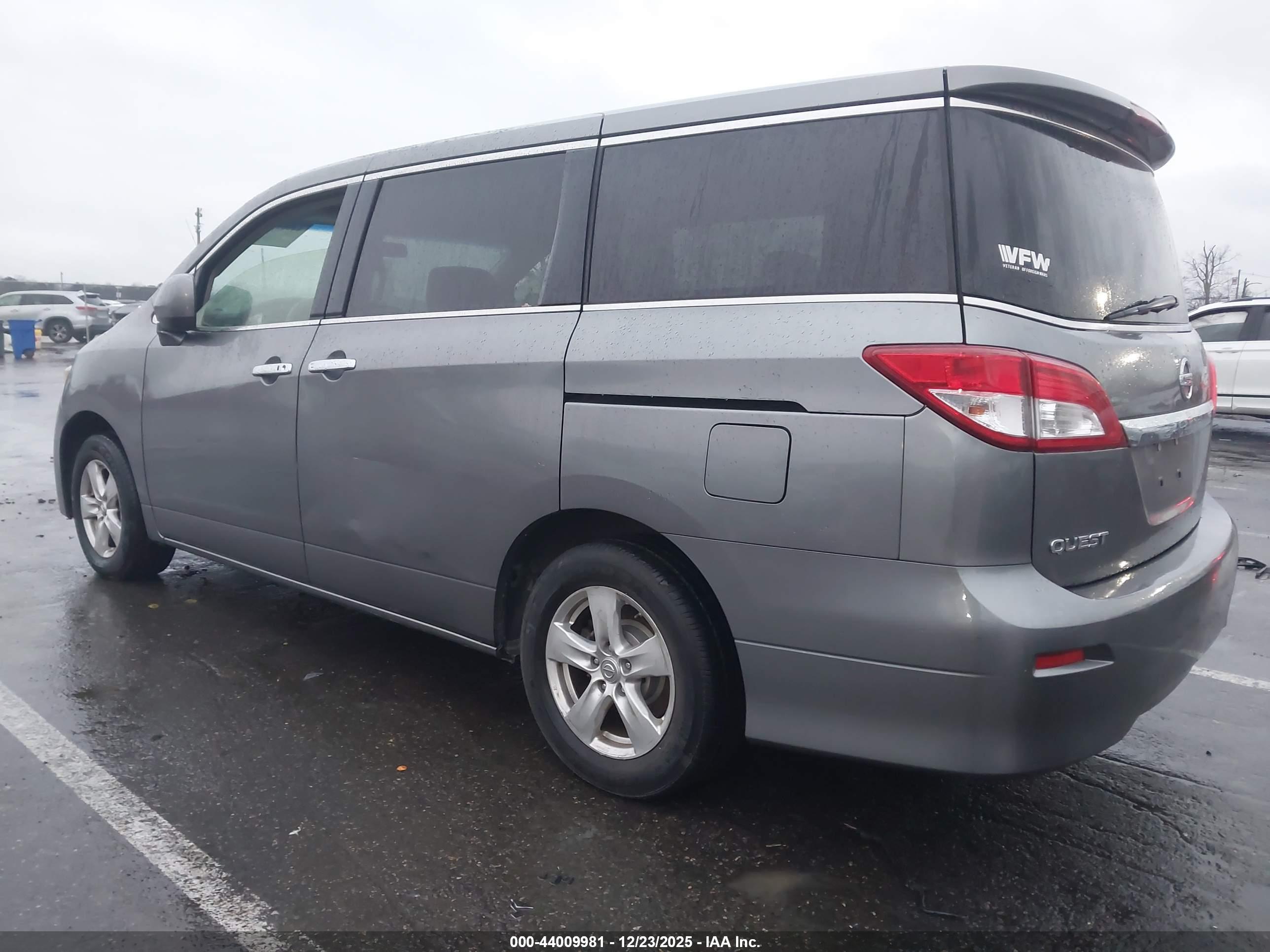 NISSAN QUEST image 3