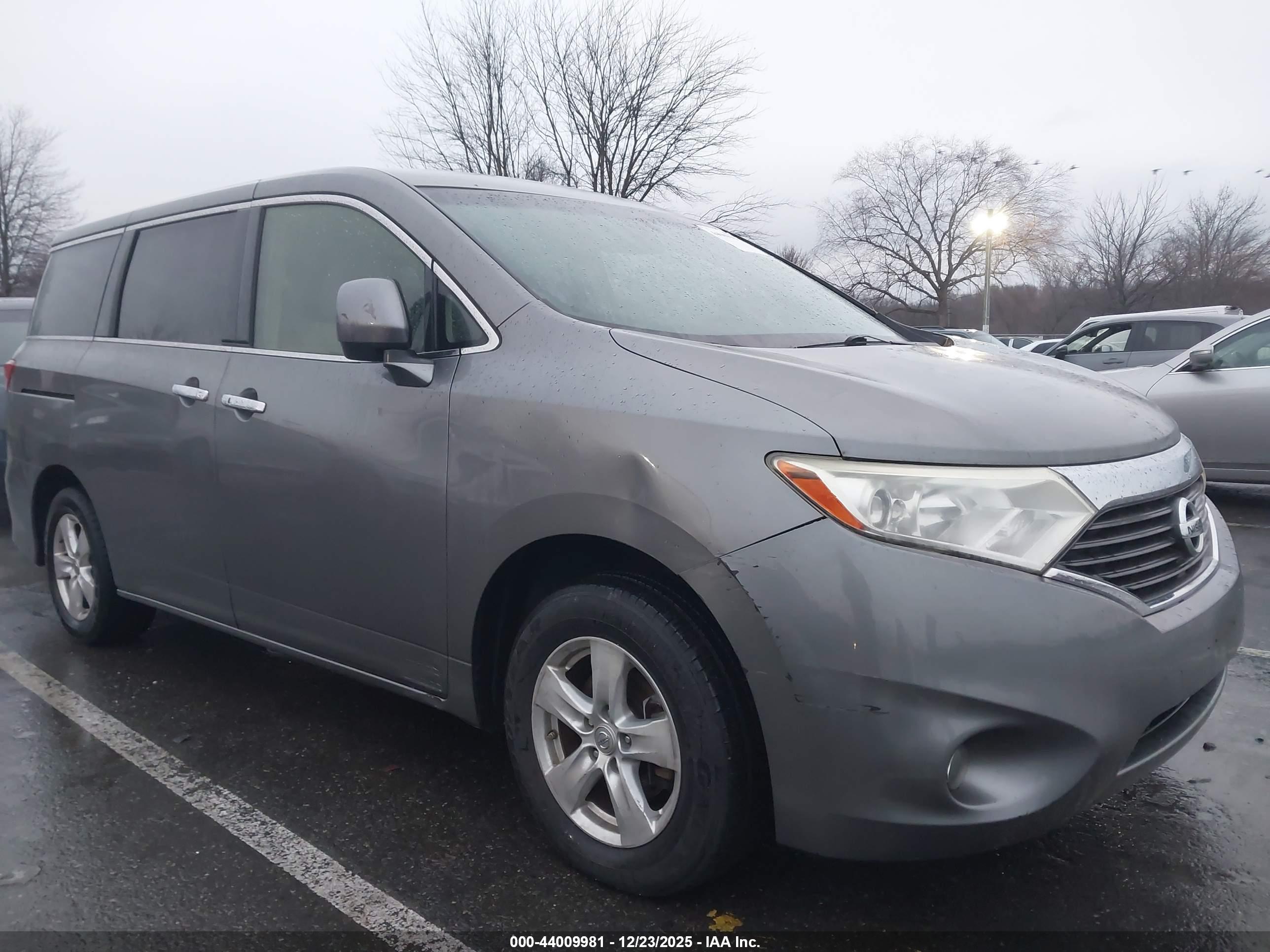 NISSAN QUEST image 6