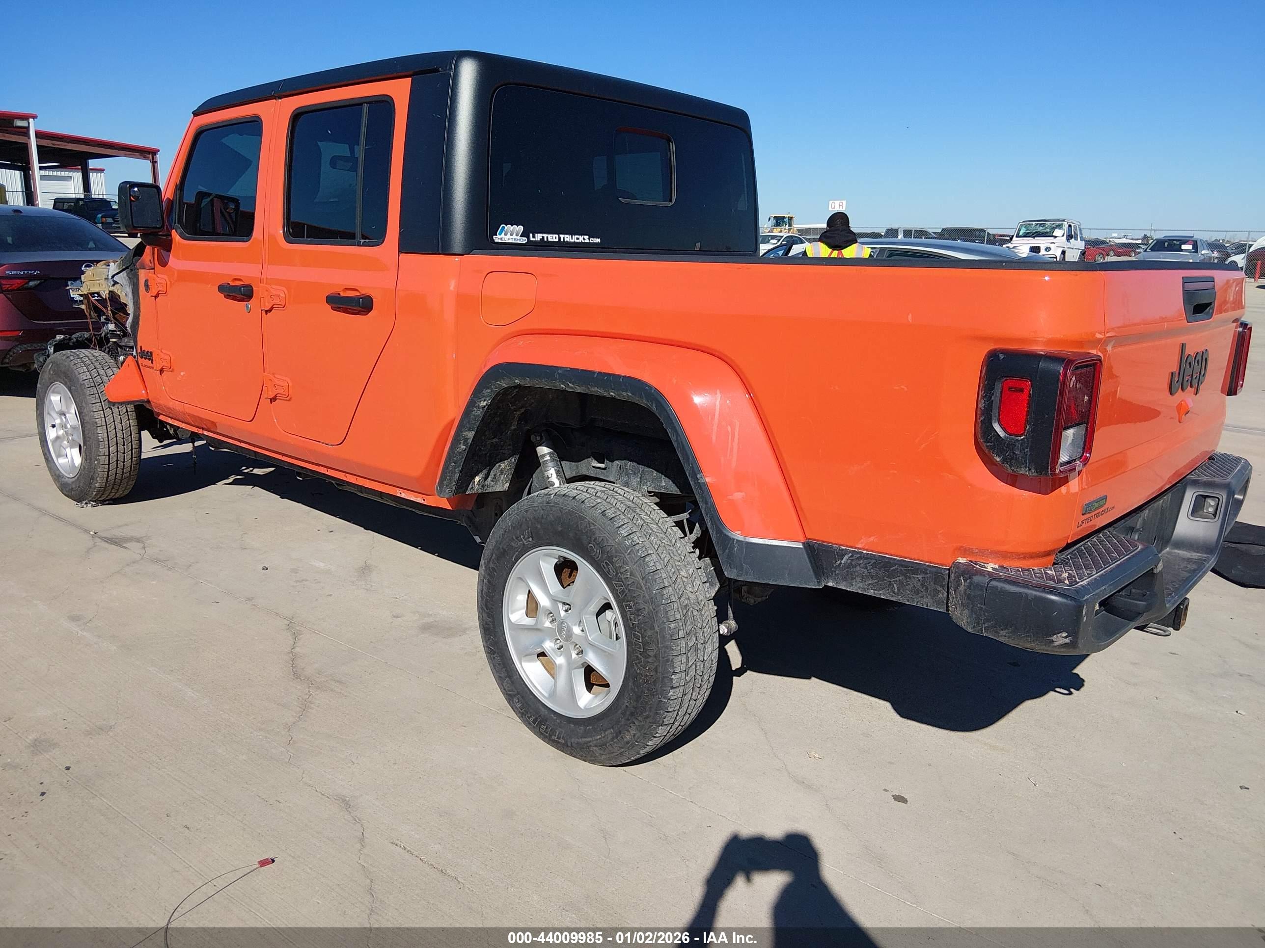 JEEP GLADIATOR image 3