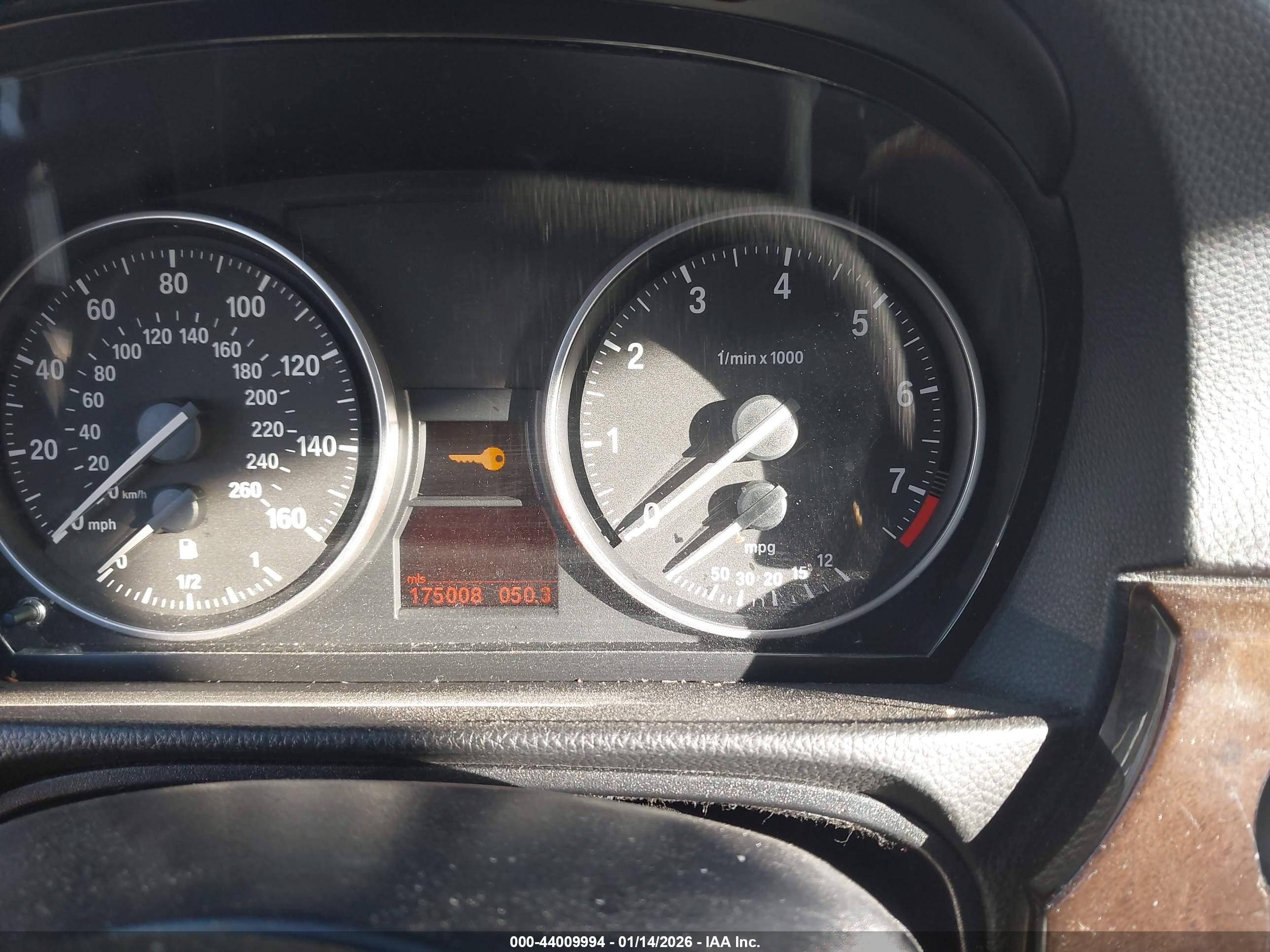 BMW 328I image 7