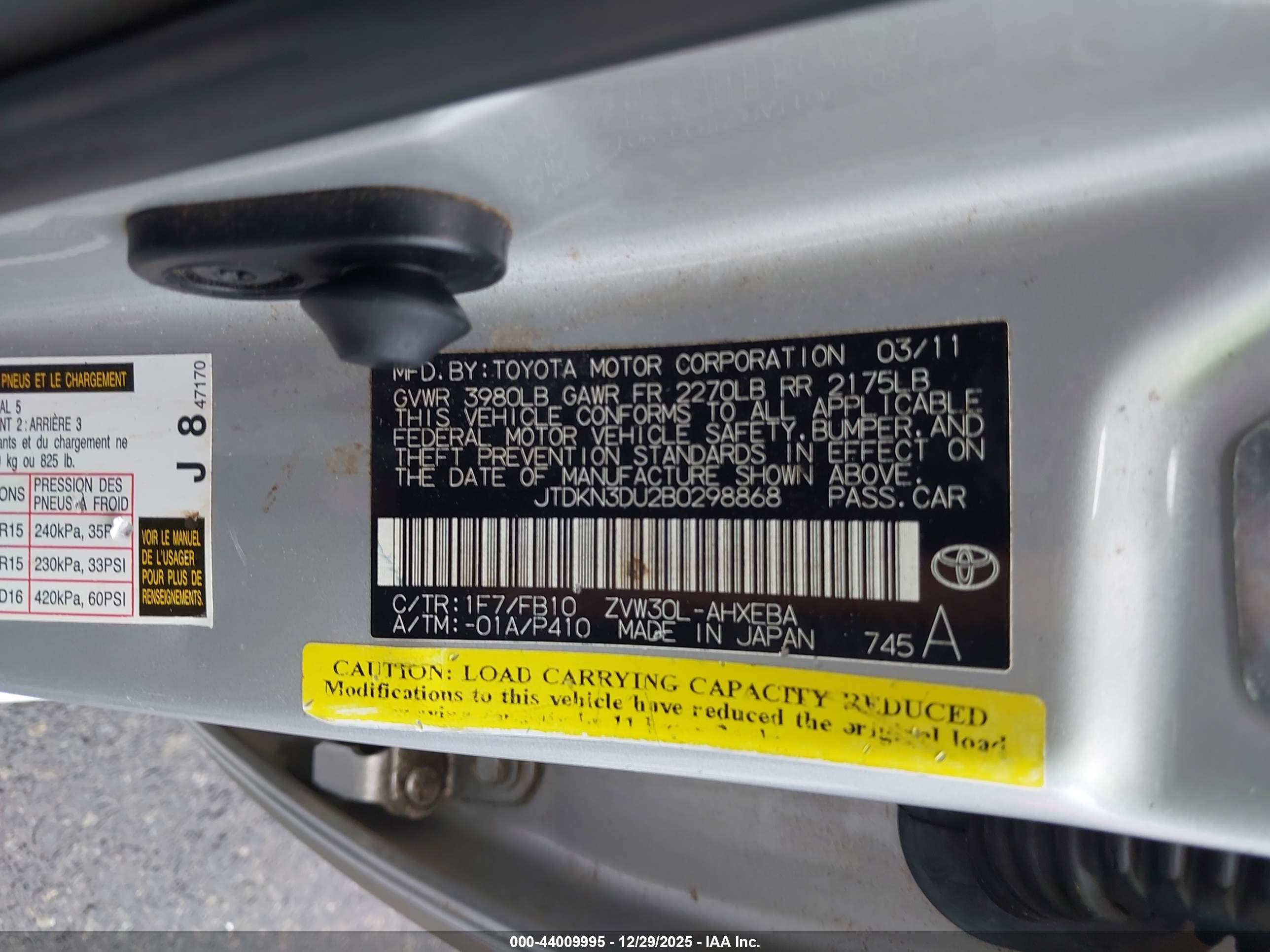 TOYOTA PRIUS image 9
