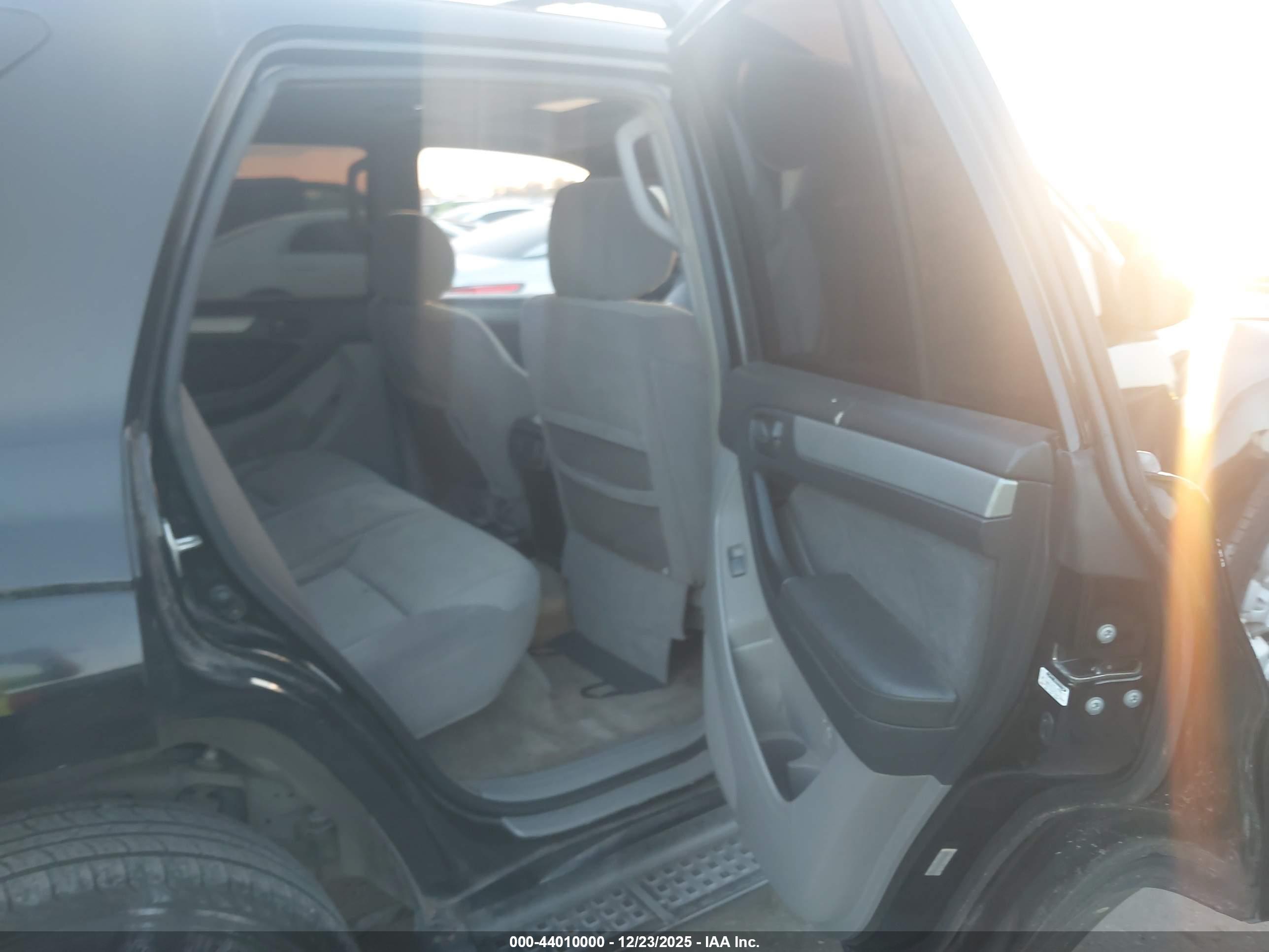 TOYOTA 4RUNNER image 8
