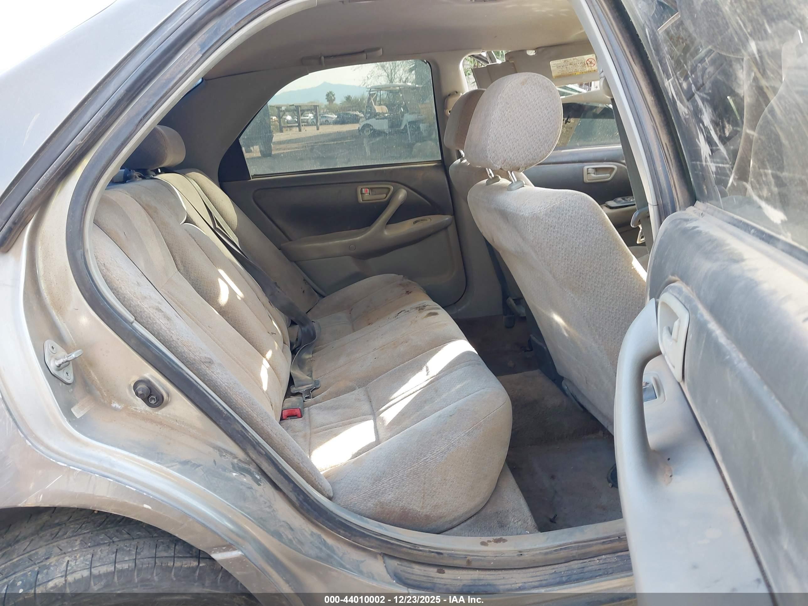 TOYOTA CAMRY image 8