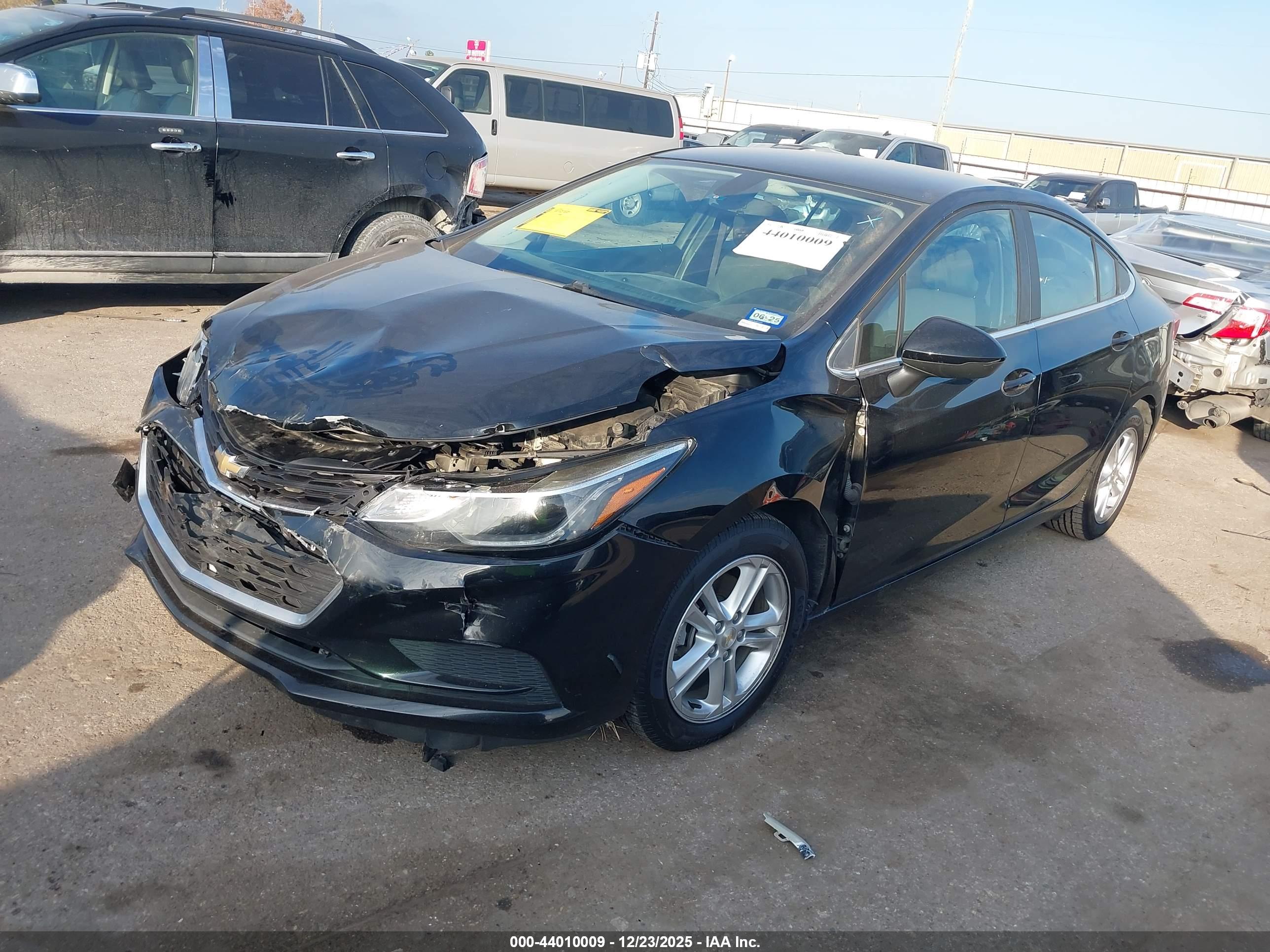 CHEVROLET CRUZE image 6