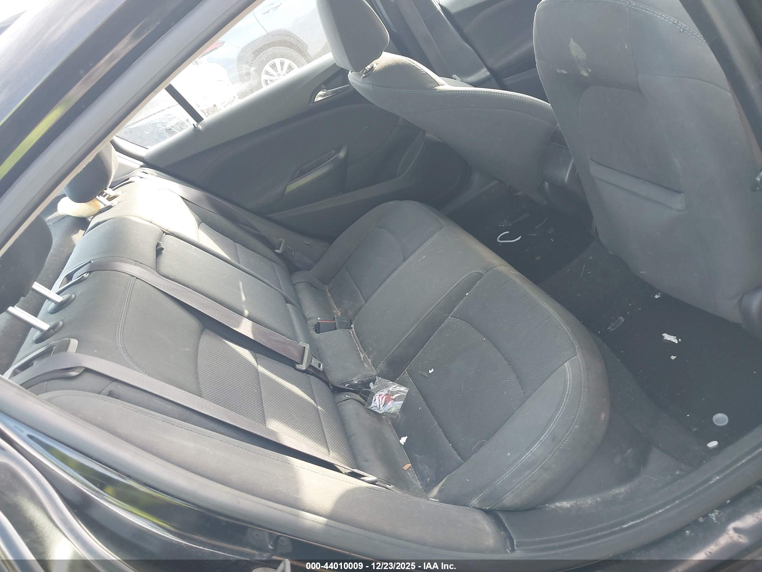CHEVROLET CRUZE image 8