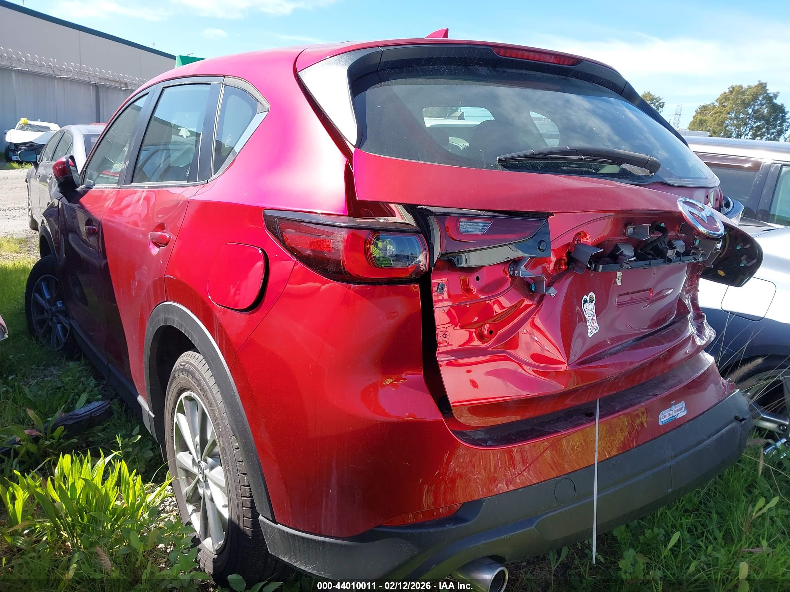 MAZDA CX-5 image 3