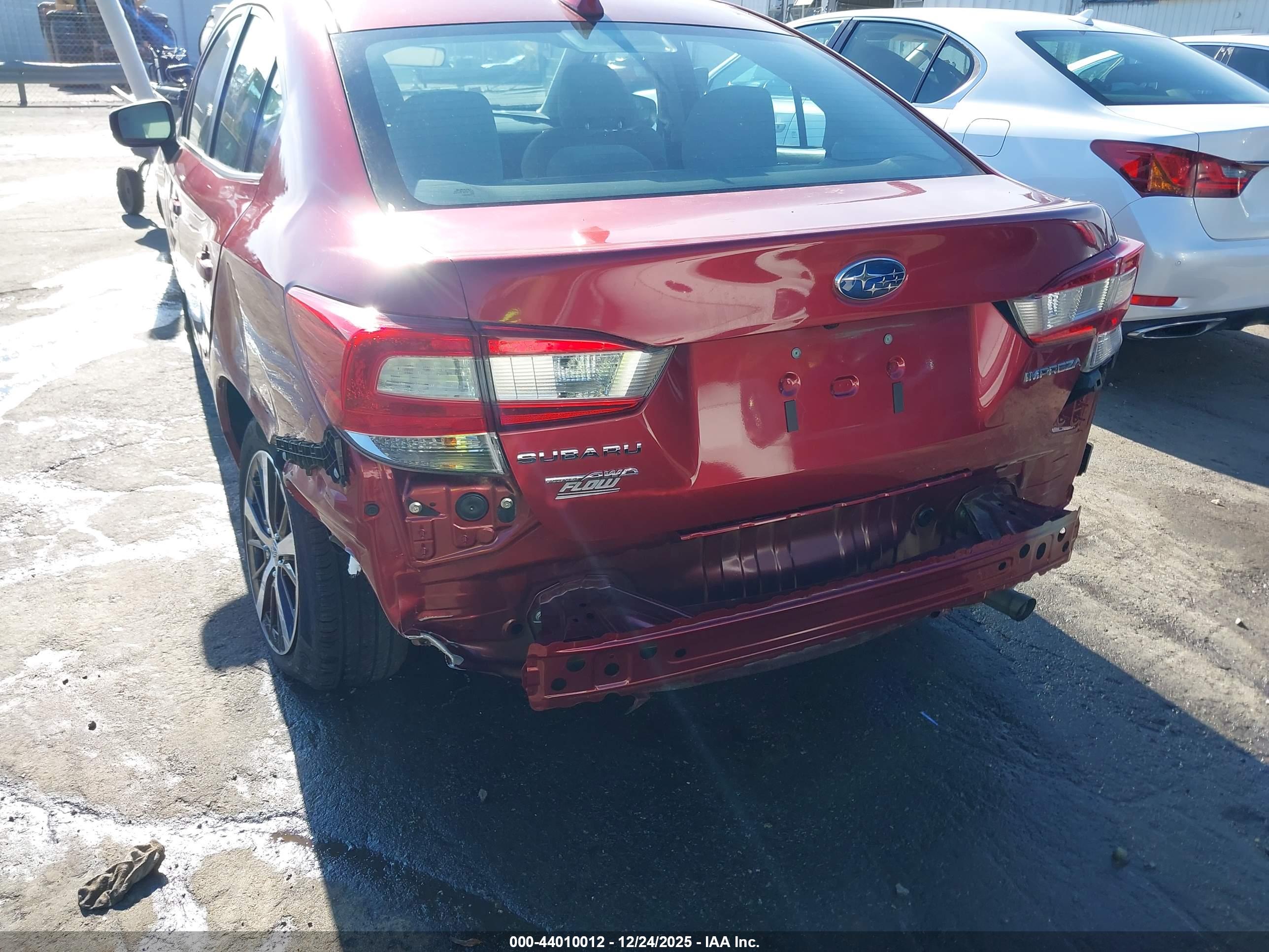 SUBARU IMPREZA image 6