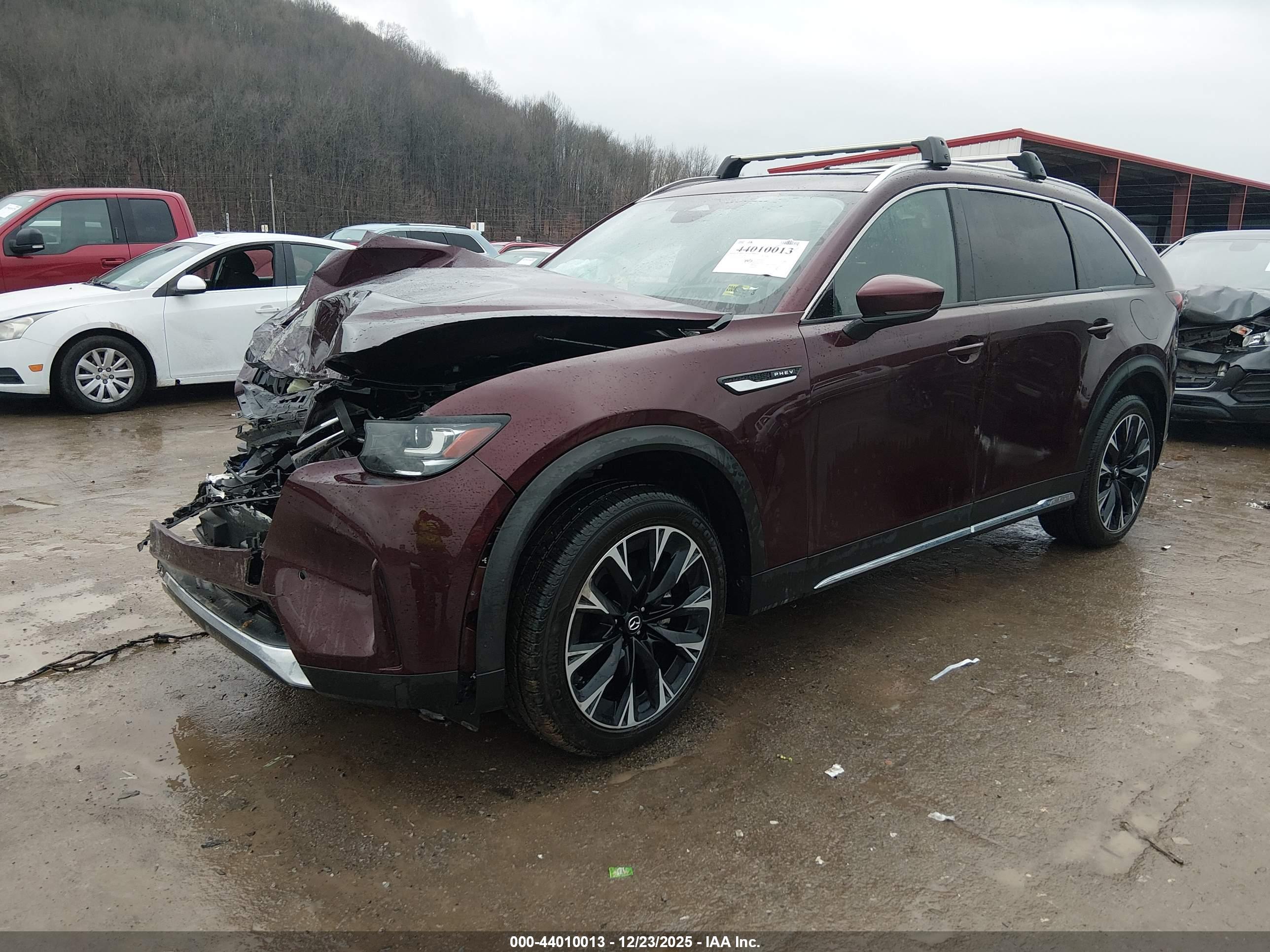 MAZDA CX-90 image 2