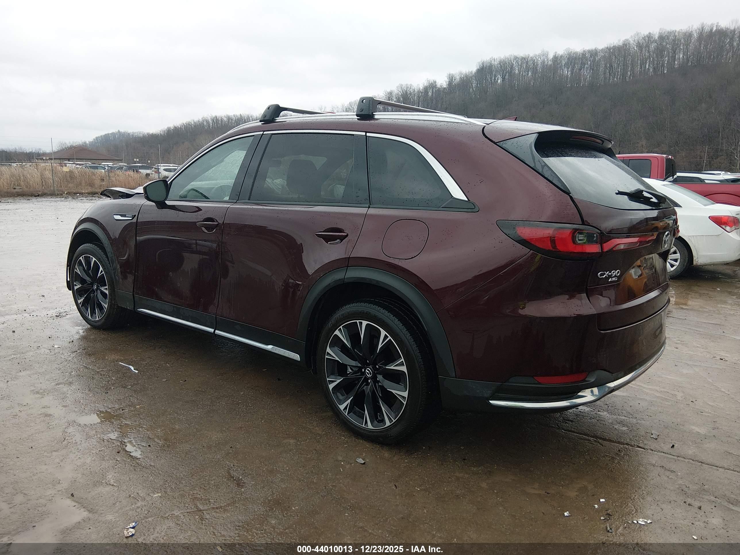 MAZDA CX-90 image 3