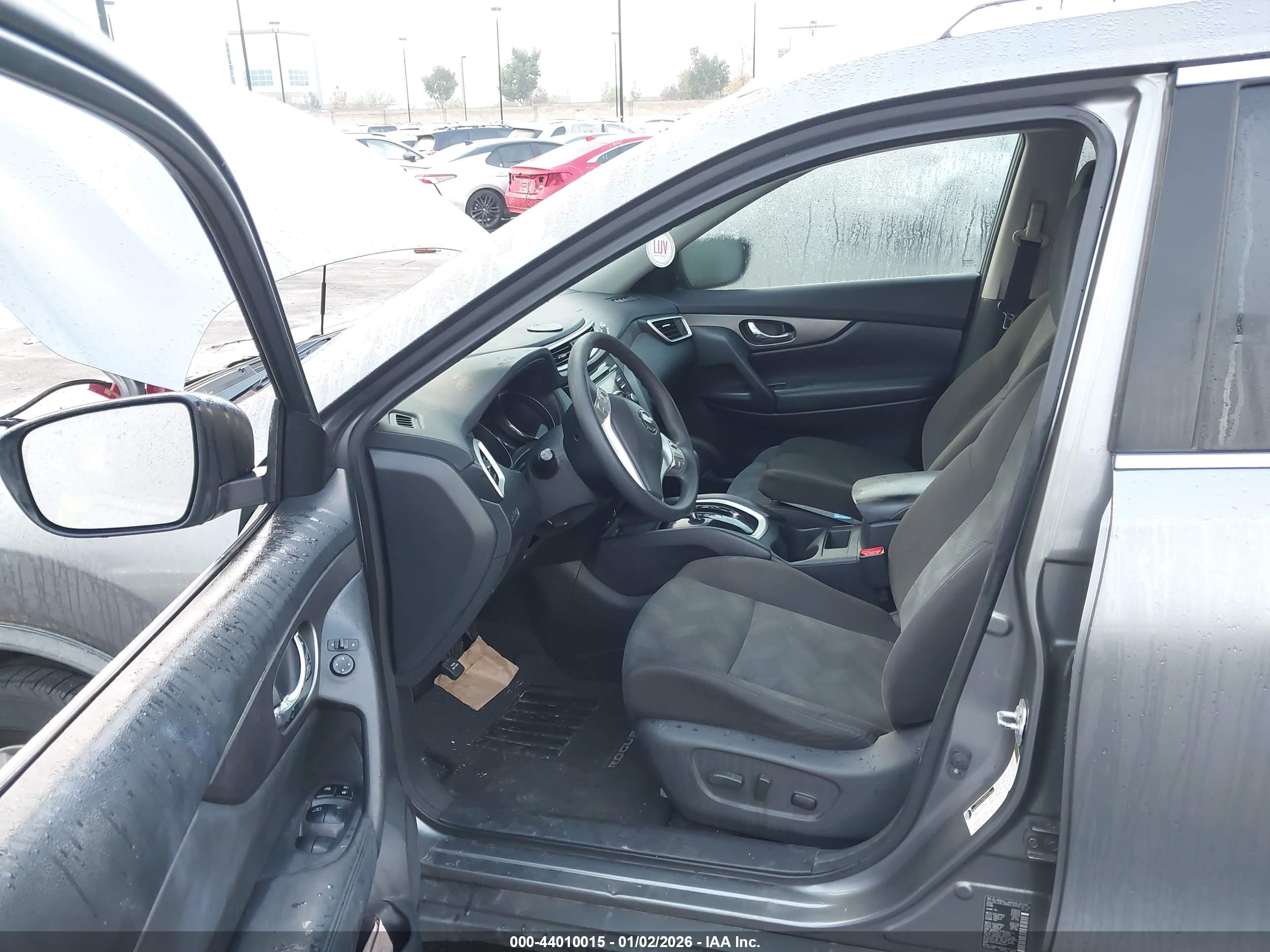 NISSAN ROGUE image 5