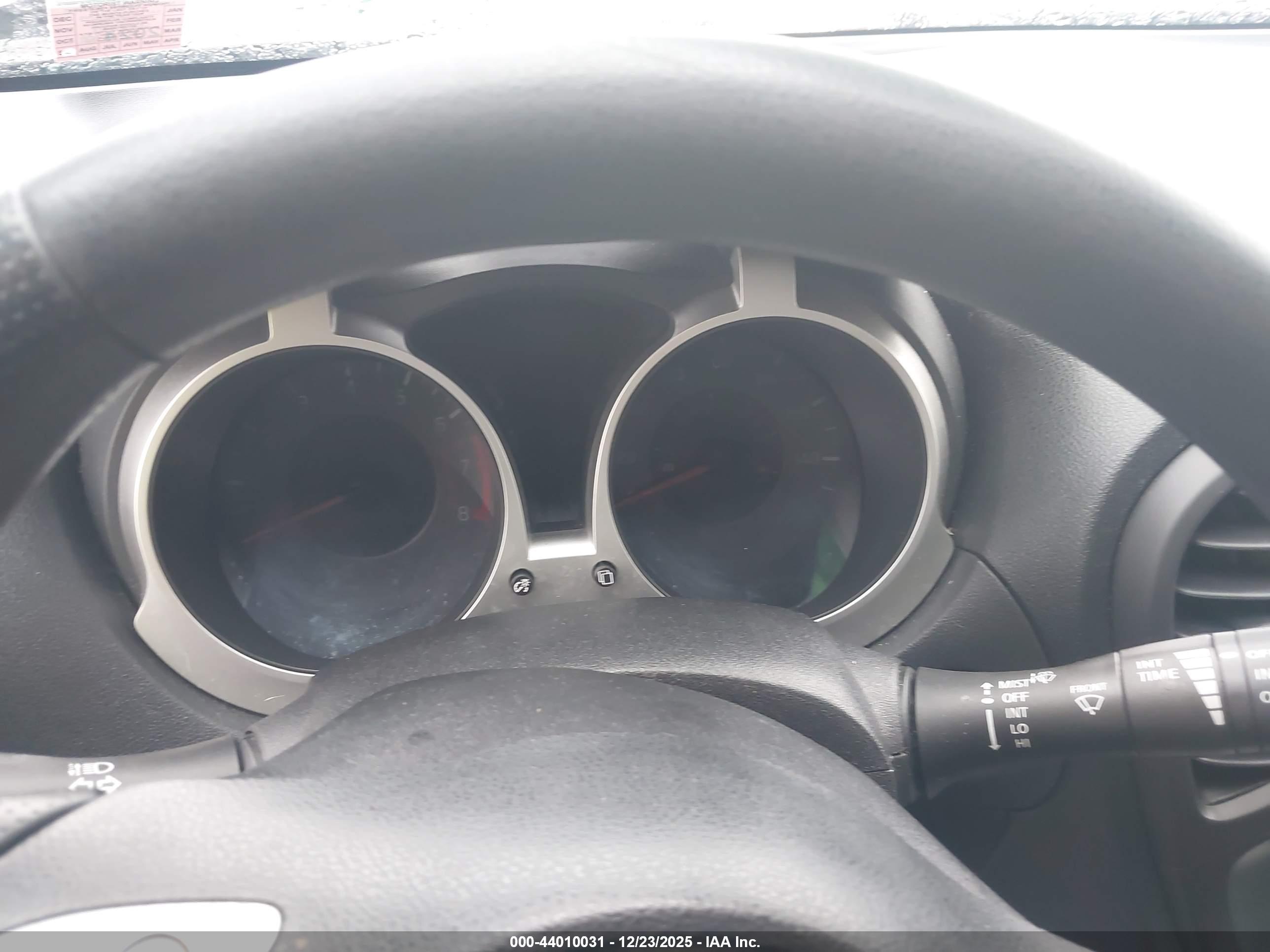 NISSAN JUKE image 7
