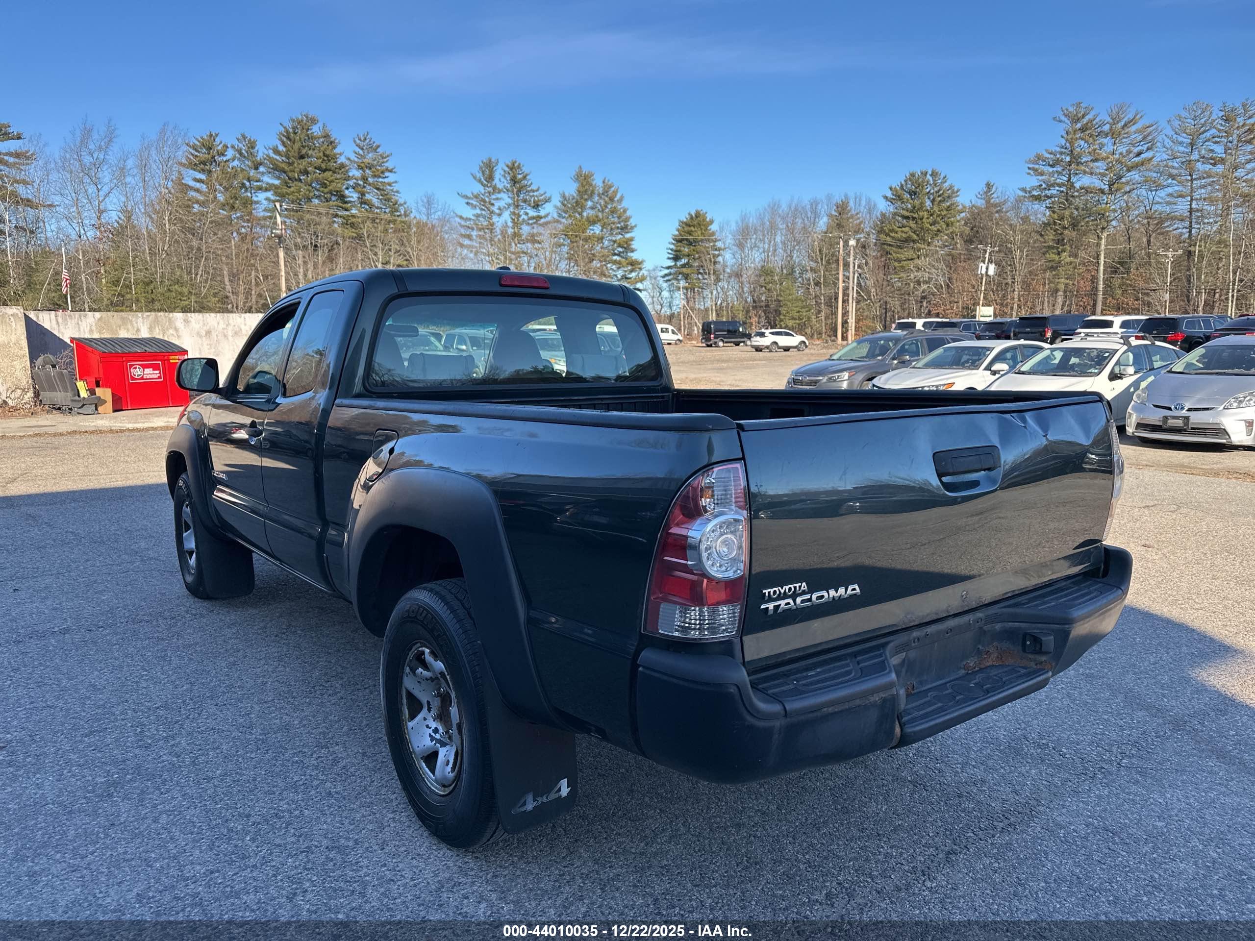 TOYOTA TACOMA image 3