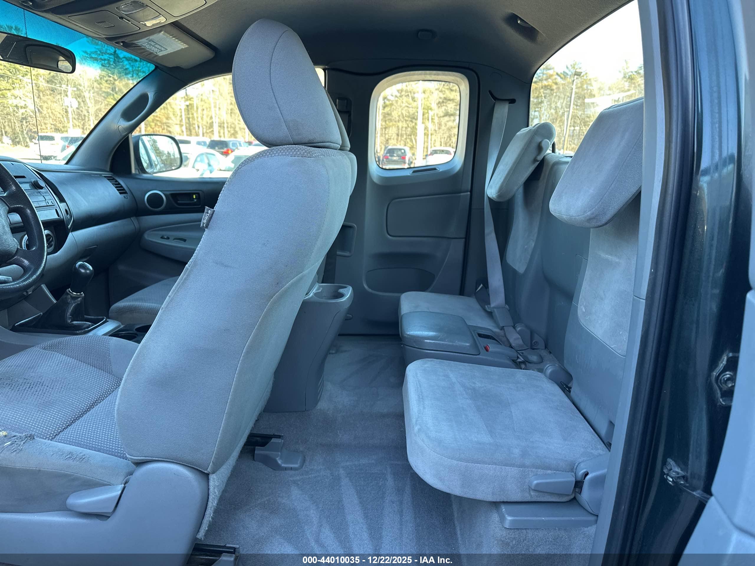 TOYOTA TACOMA image 8