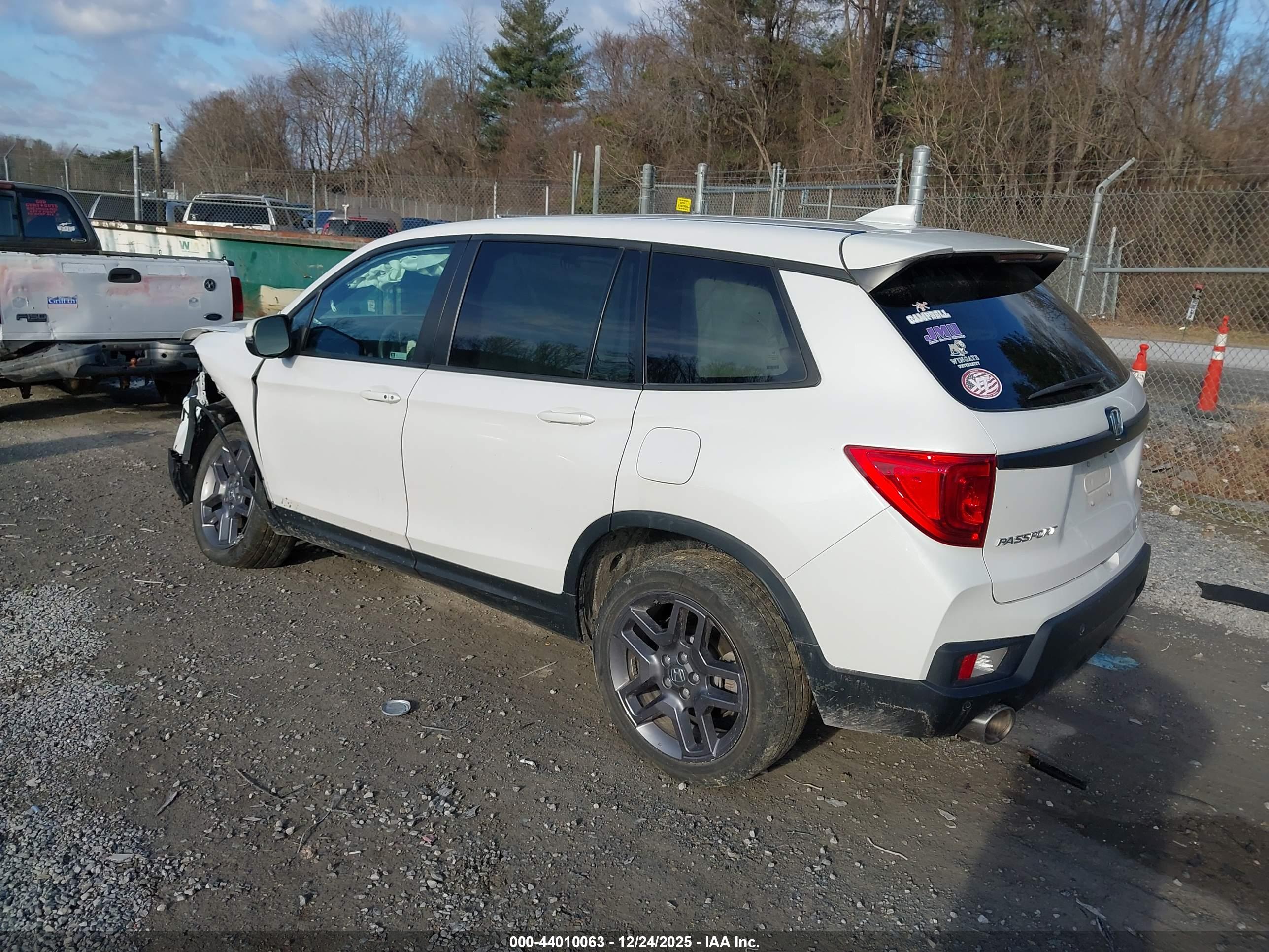 HONDA PASSPORT image 3