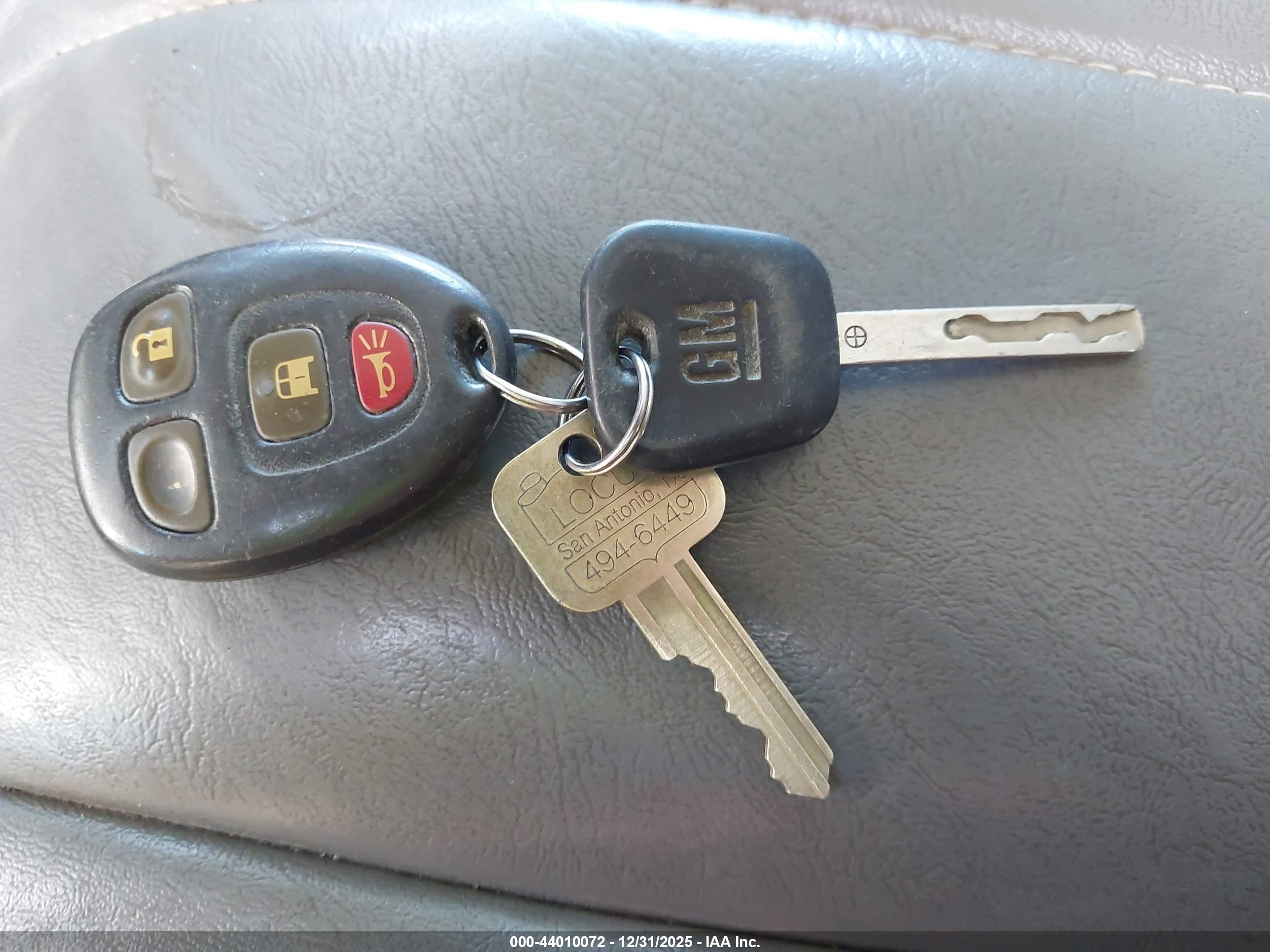 CHEVROLET EXPRESS image 11