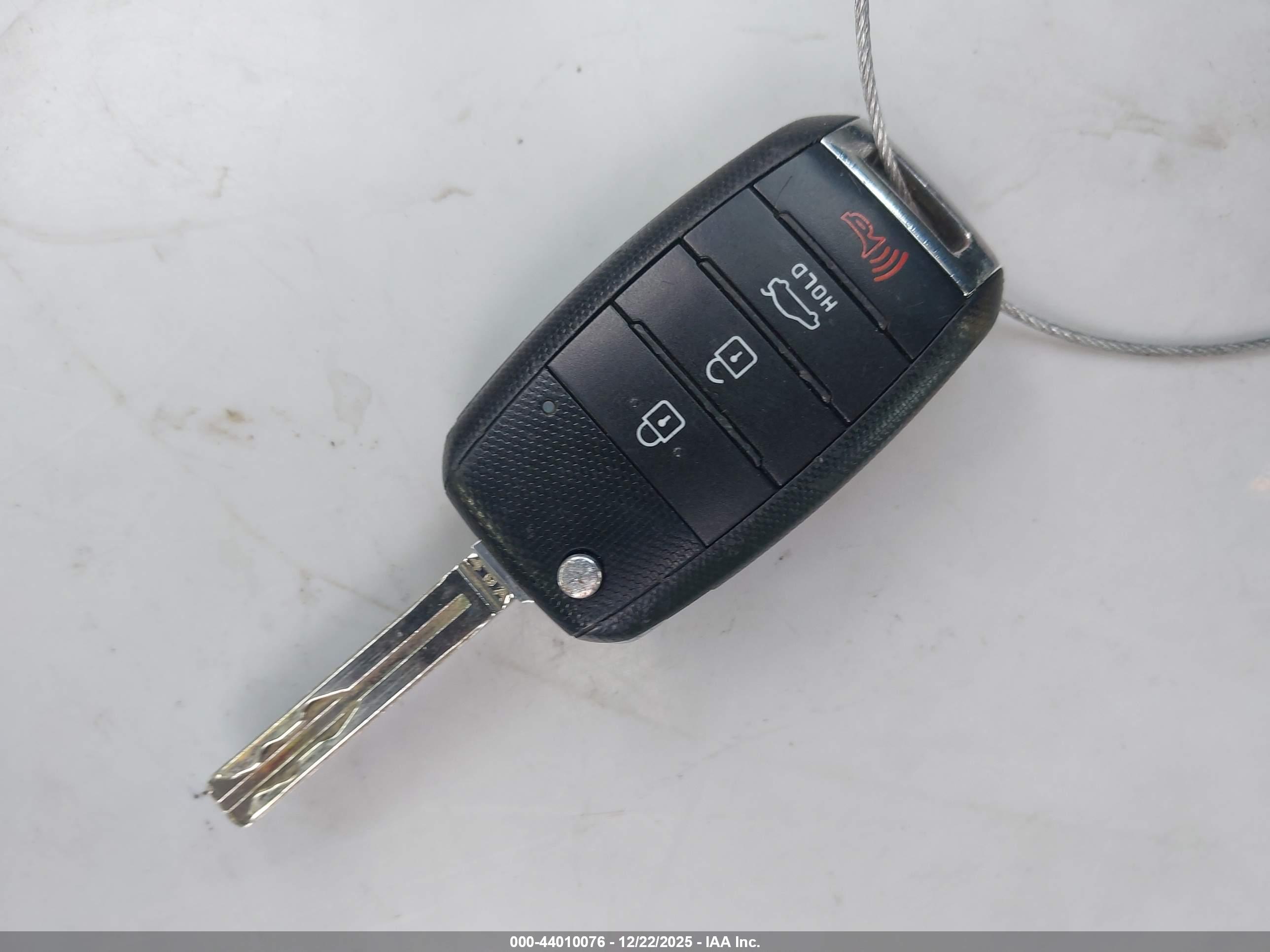 KIA OPTIMA image 11